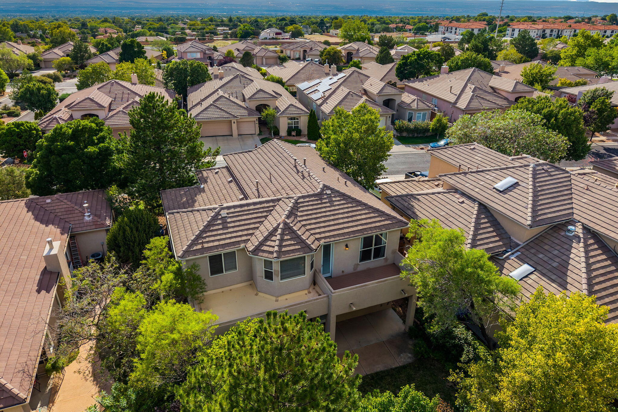 6004 Wildflower Trail NE