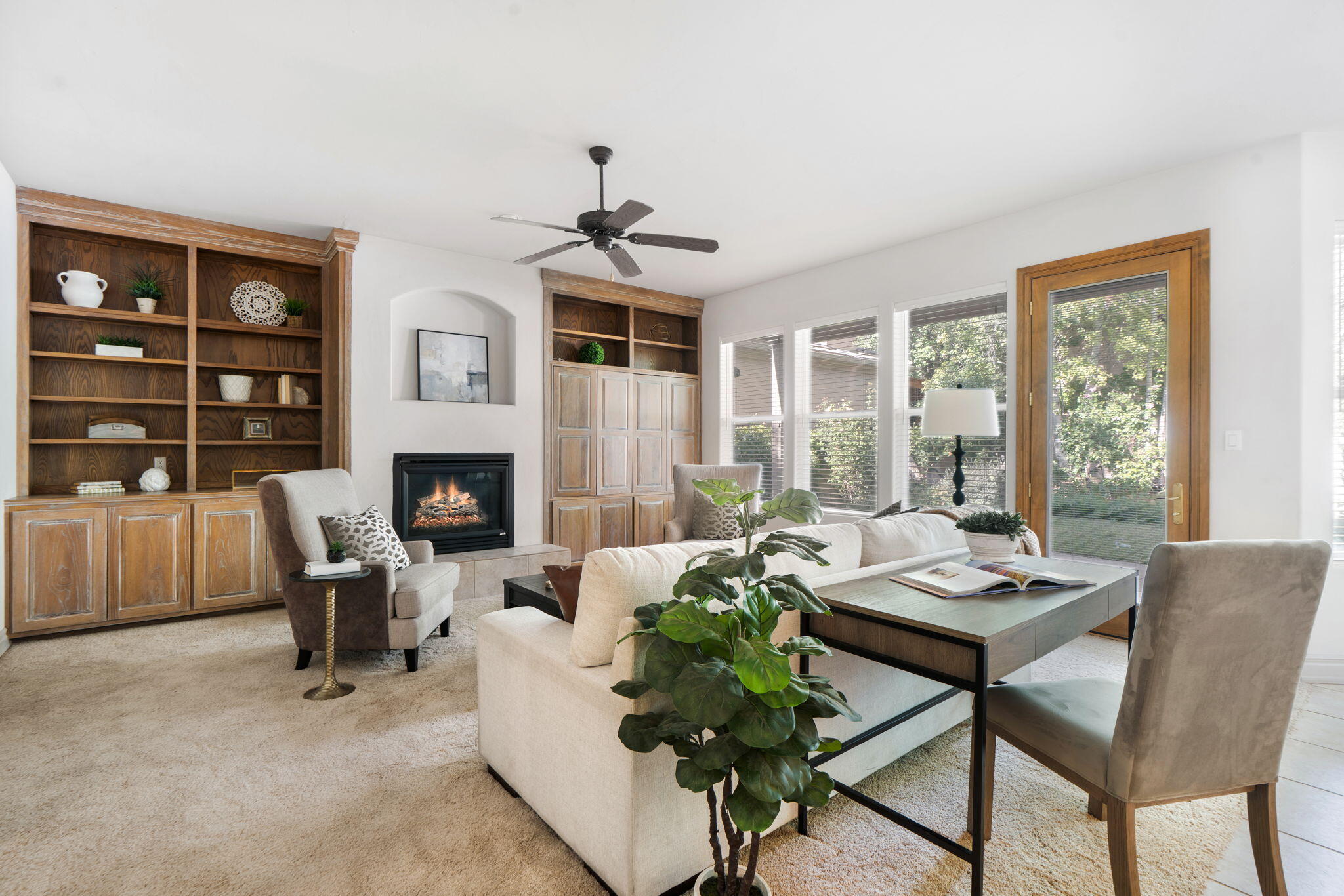 6004 Wildflower Trail NE