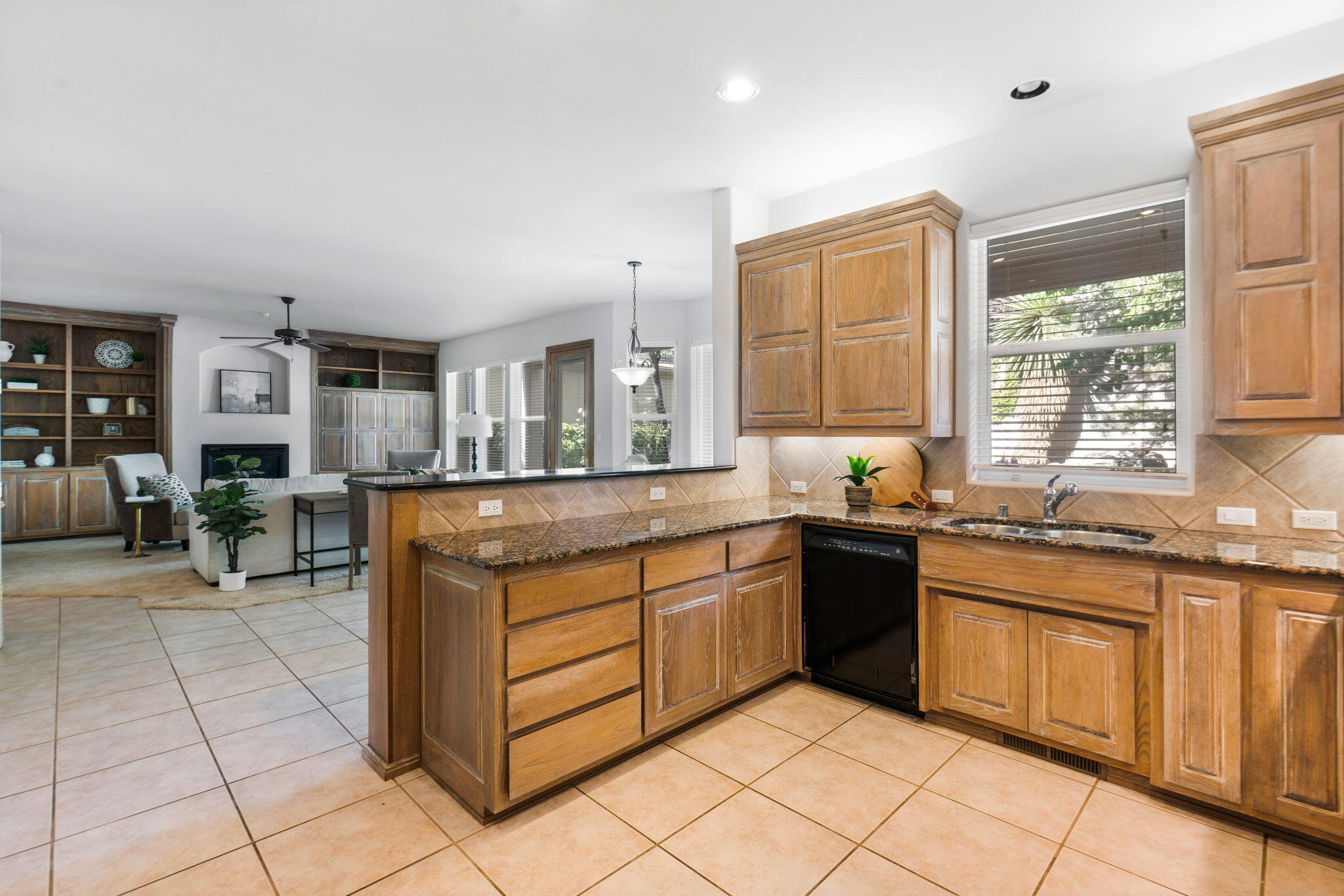 6004 Wildflower Trail NE