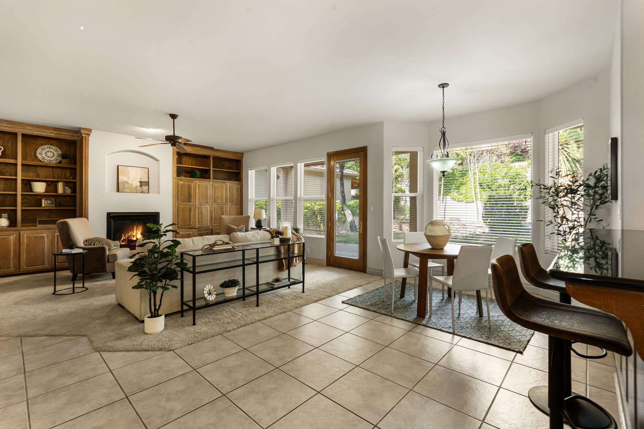 6004 Wildflower Trail NE