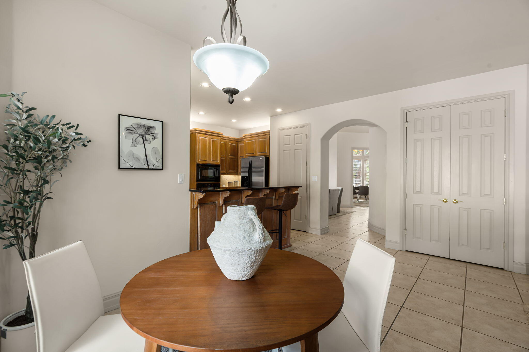 6004 Wildflower Trail NE