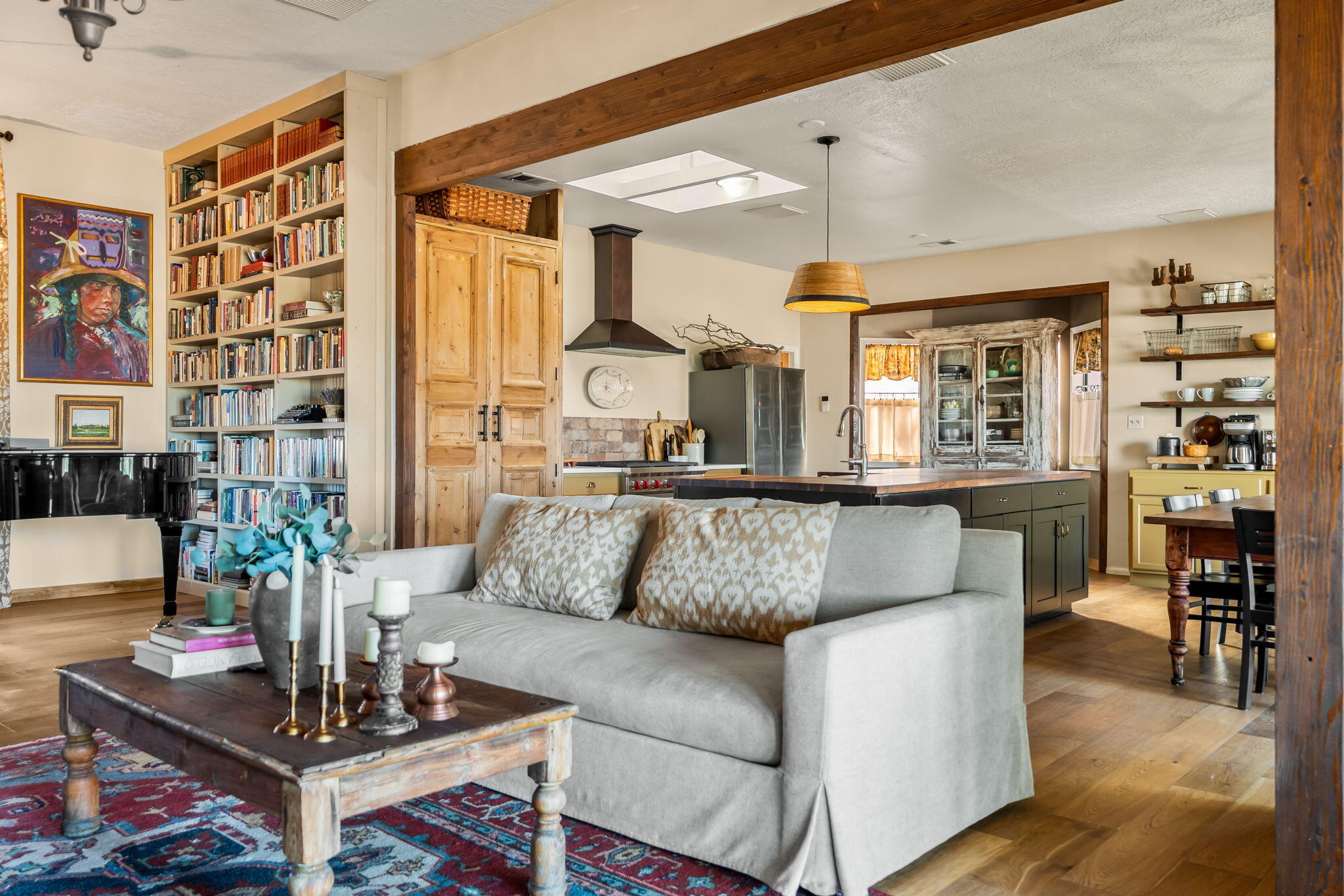 6358 Roadrunner Loop NE