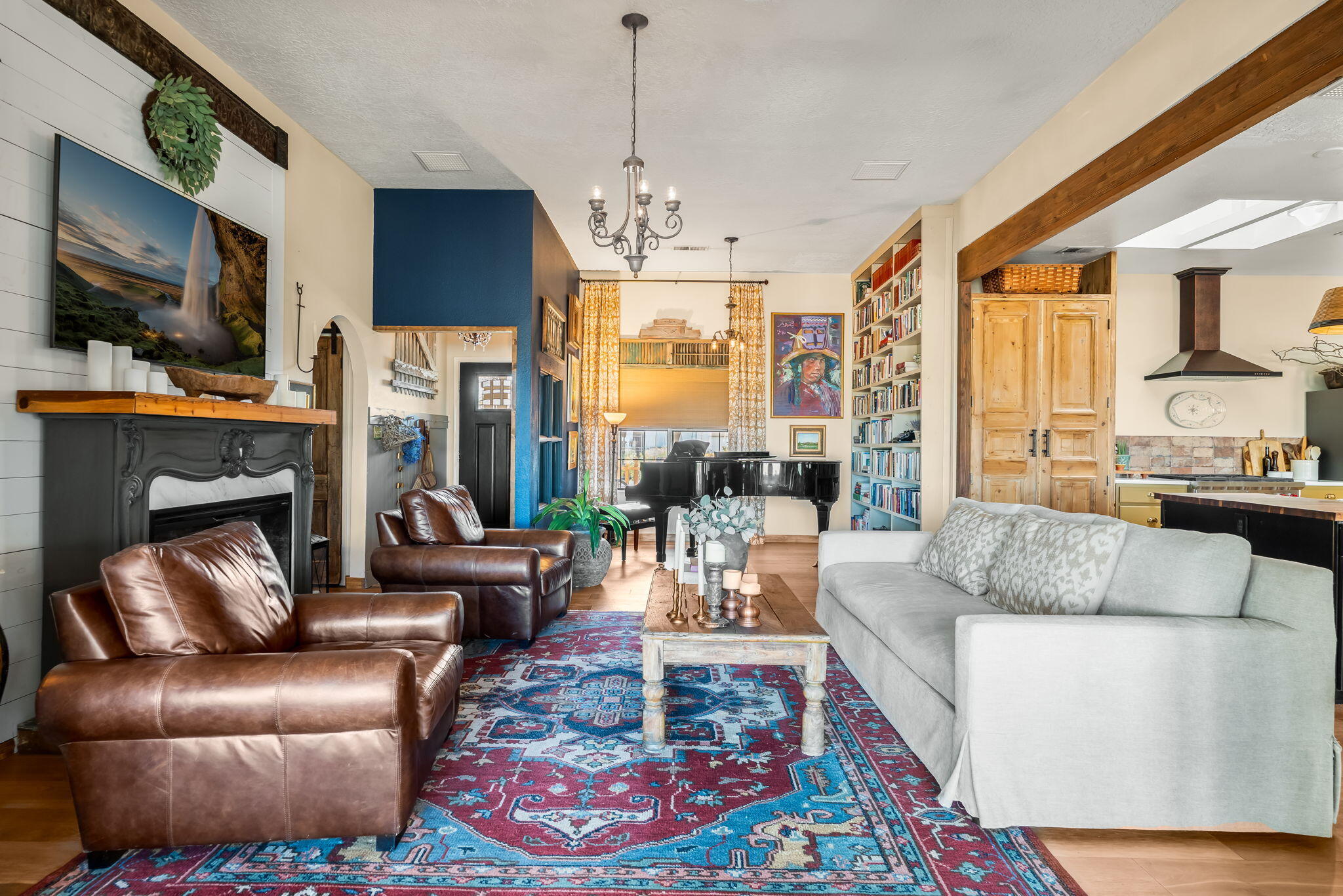 6358 Roadrunner Loop NE