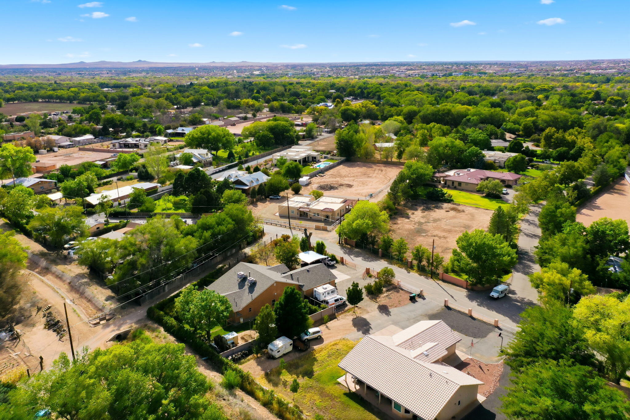 9017 Guadalupe Trail NW