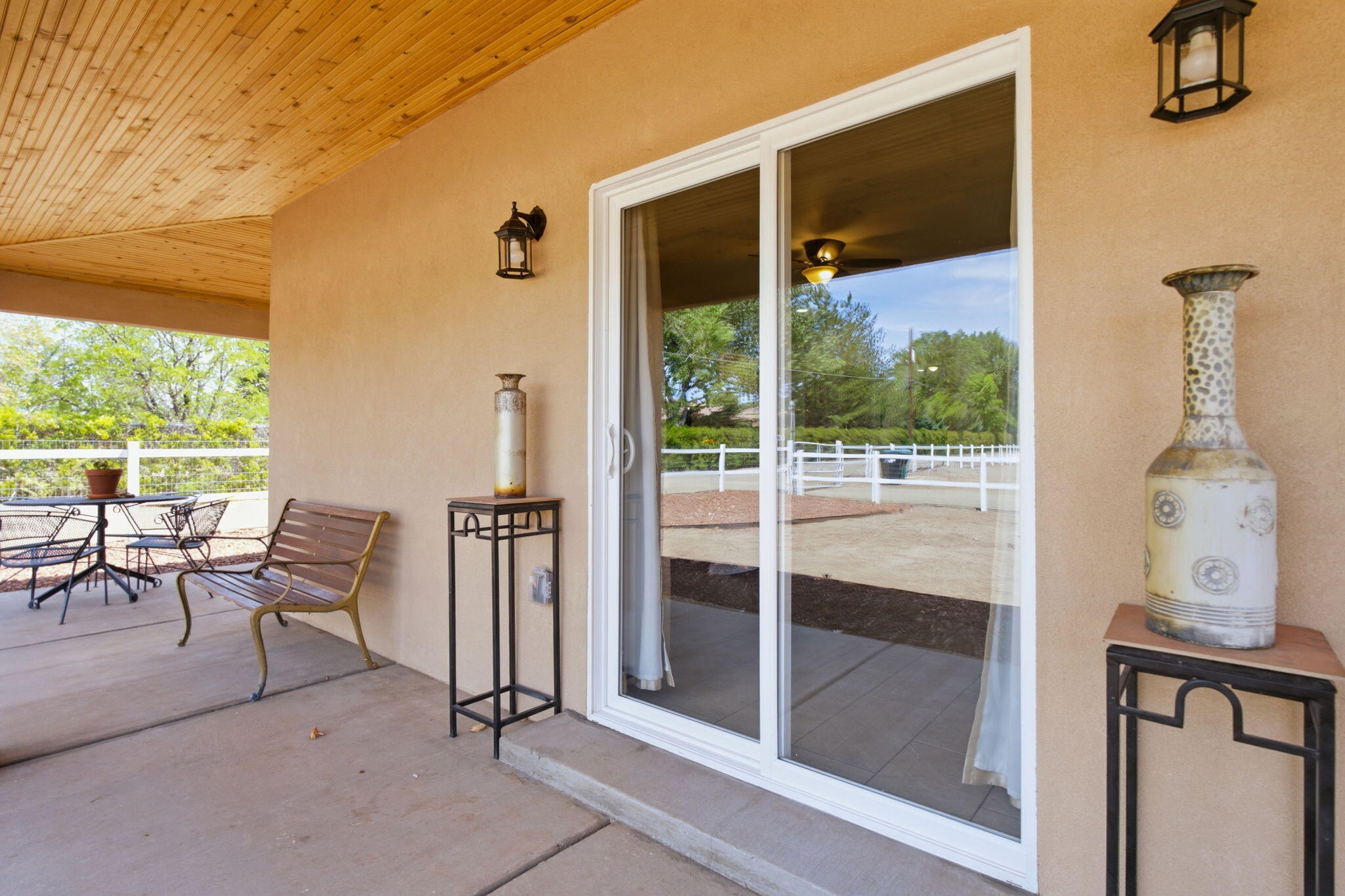 9017 Guadalupe Trail NW
