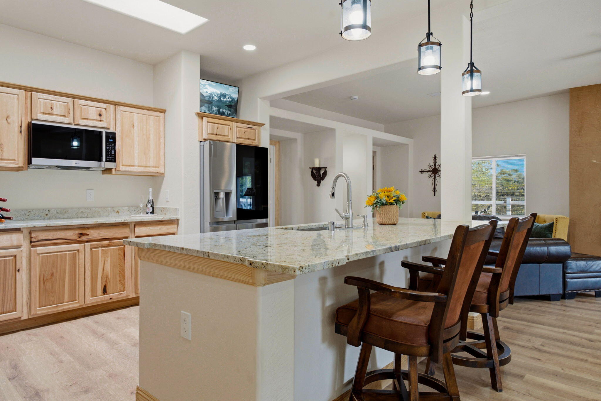 9017 Guadalupe Trail NW