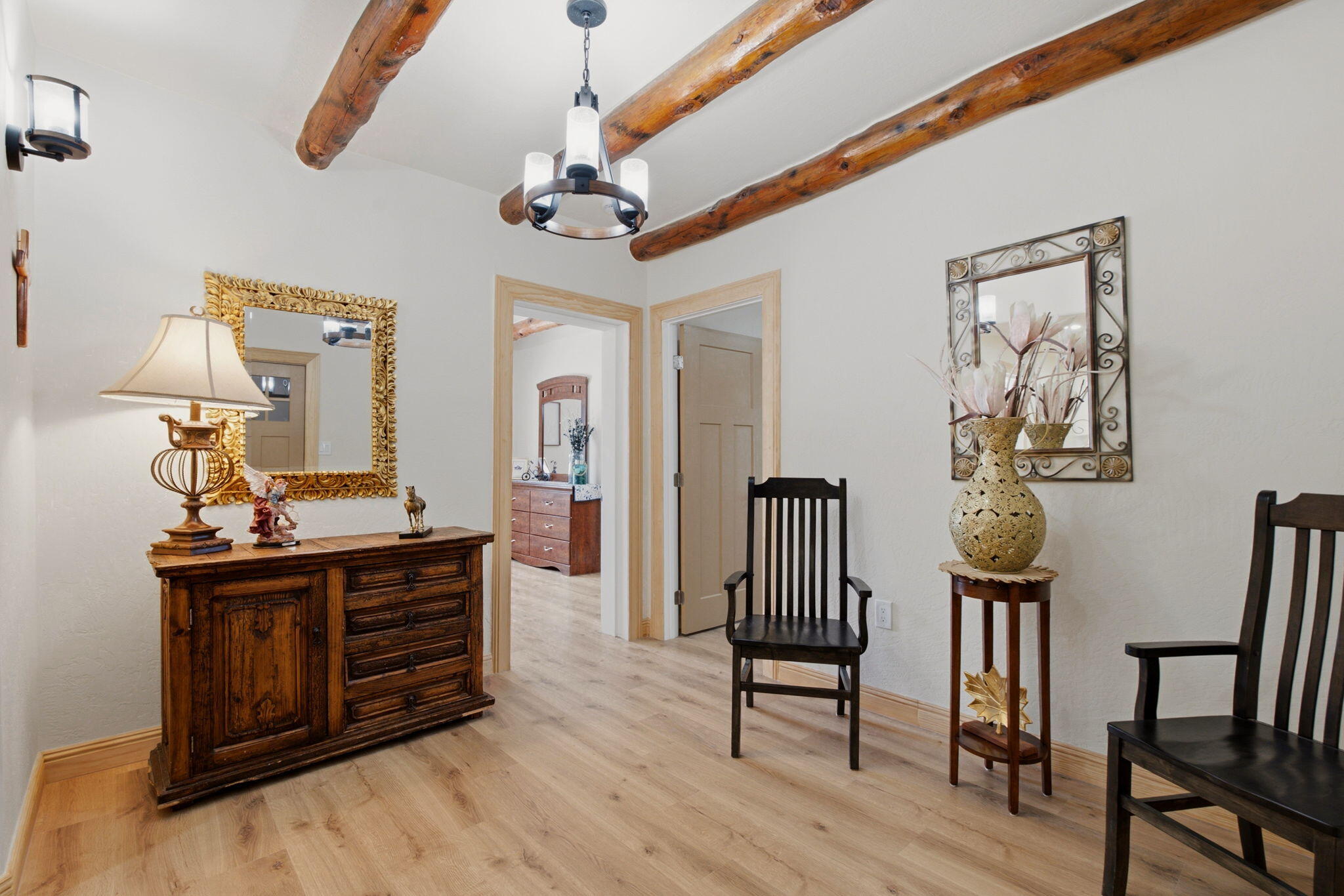 9017 Guadalupe Trail NW