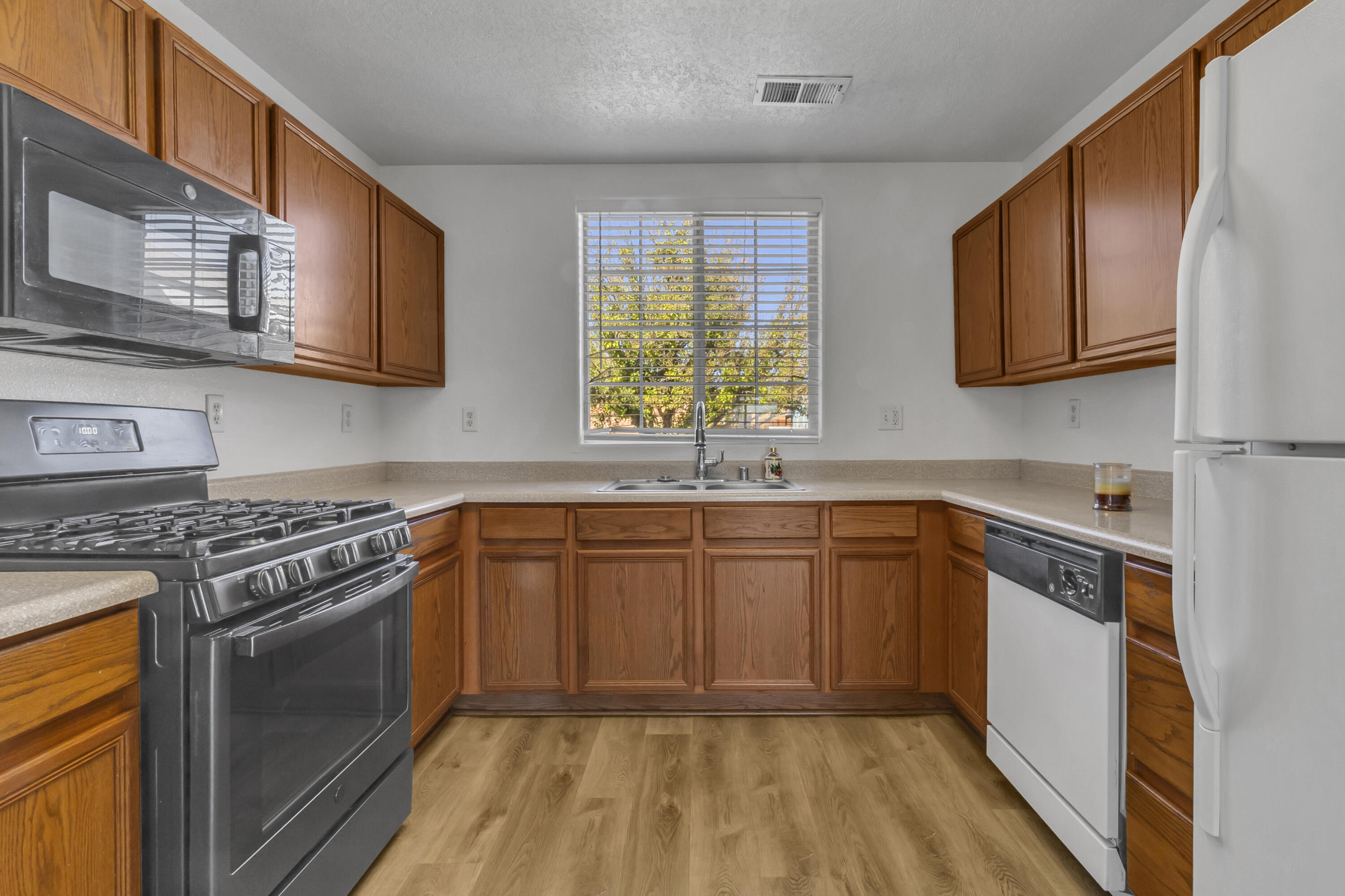 2764 Jesse James Drive SW