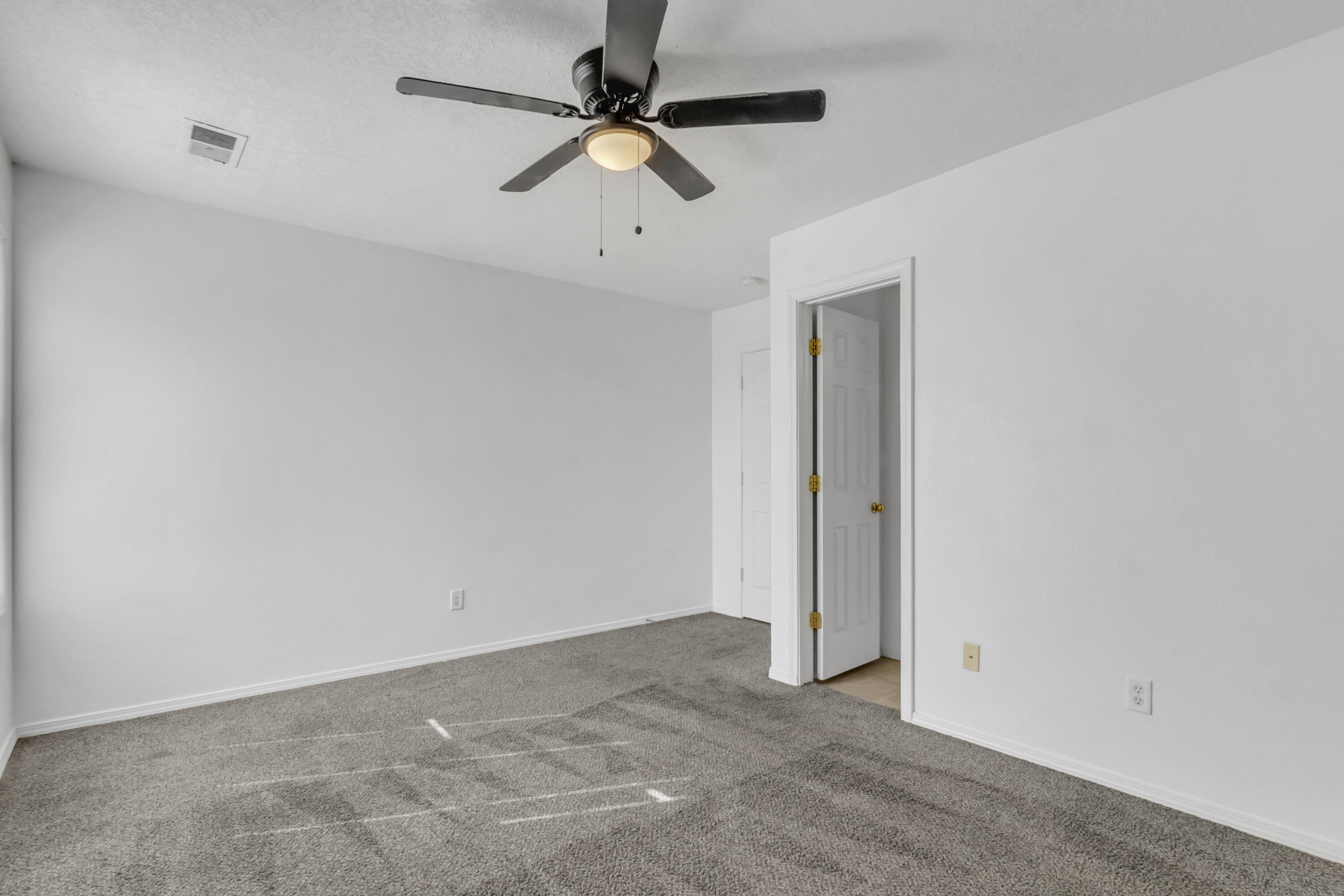 2764 Jesse James Drive SW