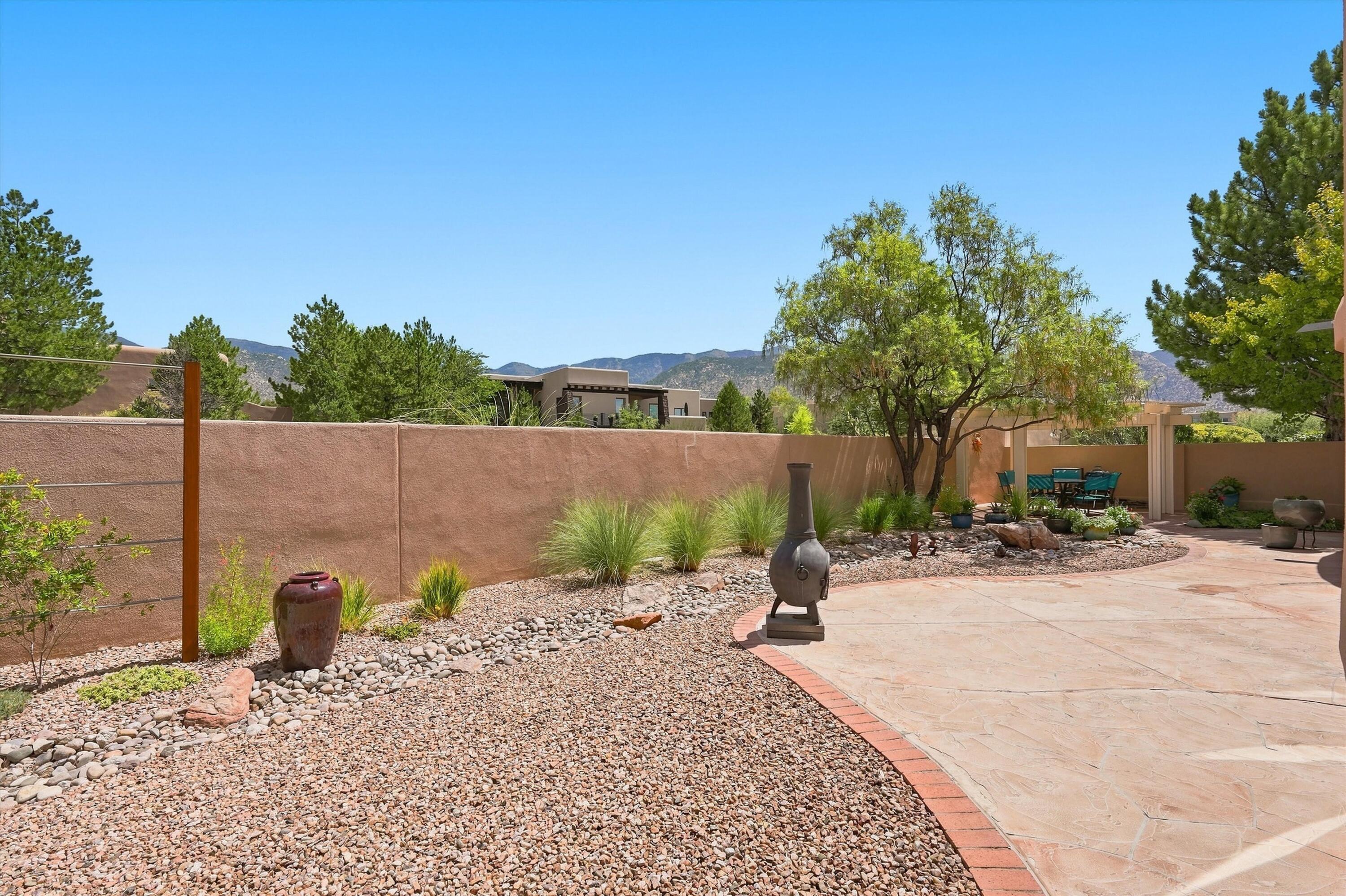 6420 Anasazi Drive NE
