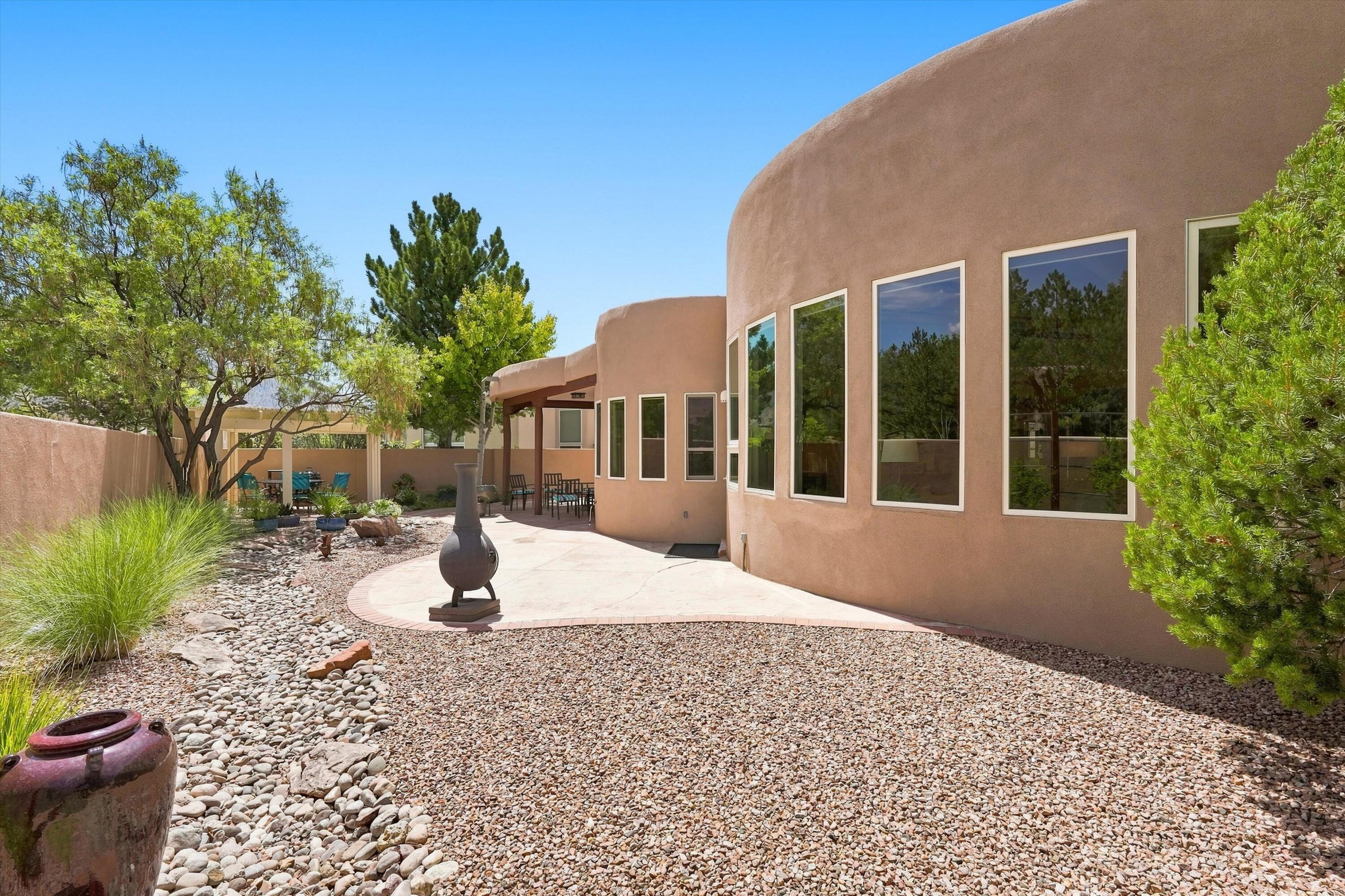 6420 Anasazi Drive NE