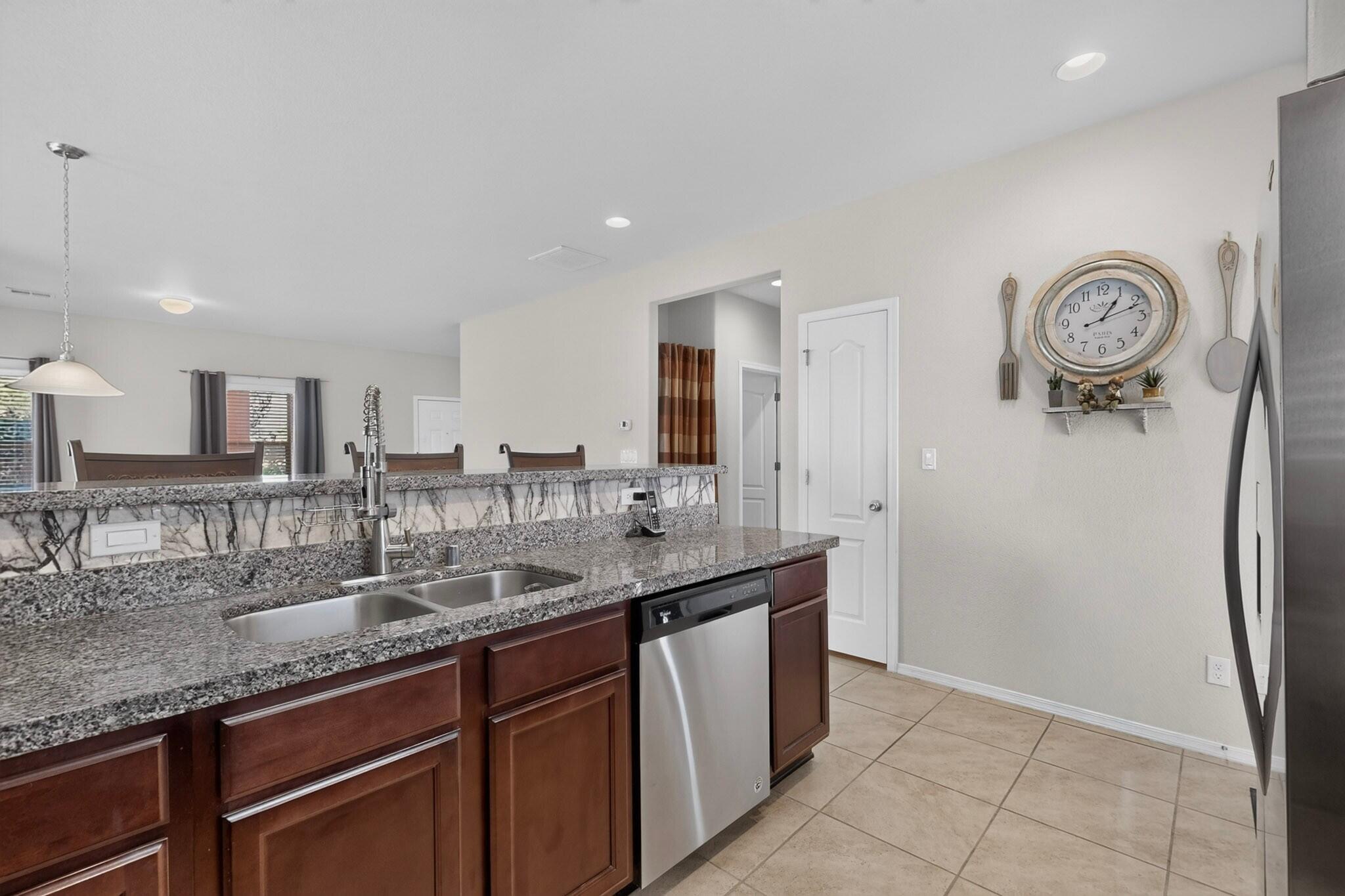 1648 Domino Drive SE