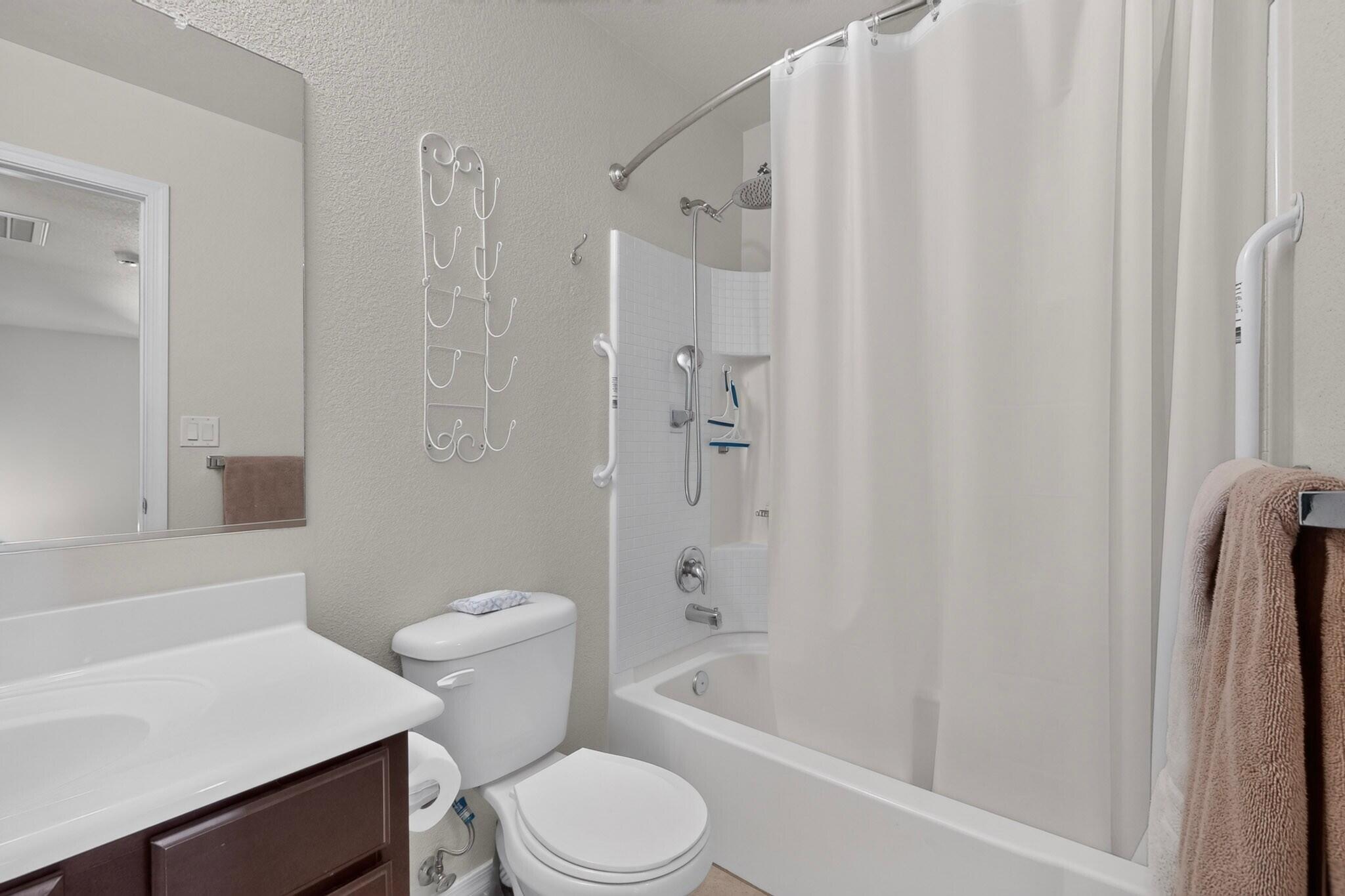 1648 Domino Drive SE