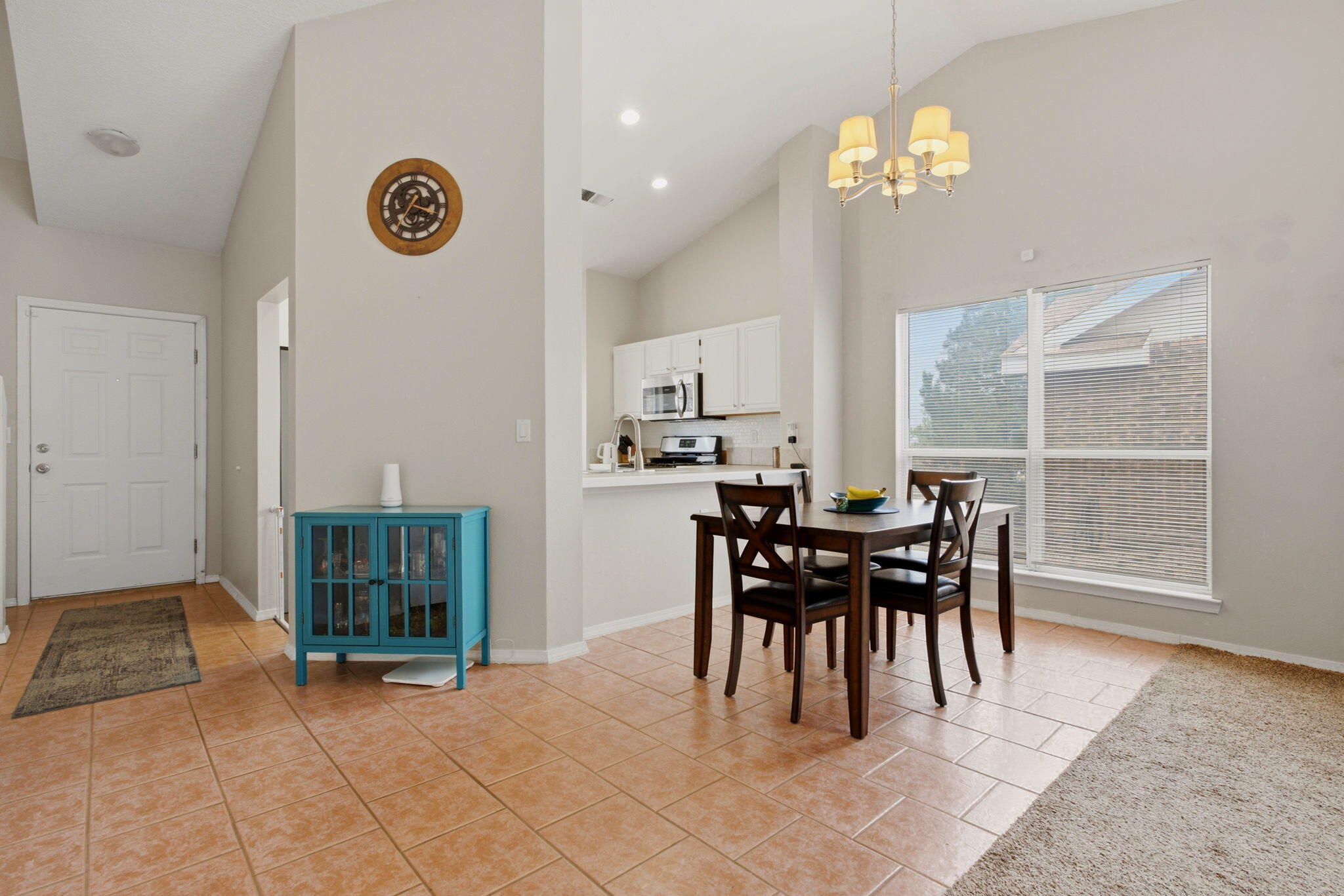 8 Apache Plume Road