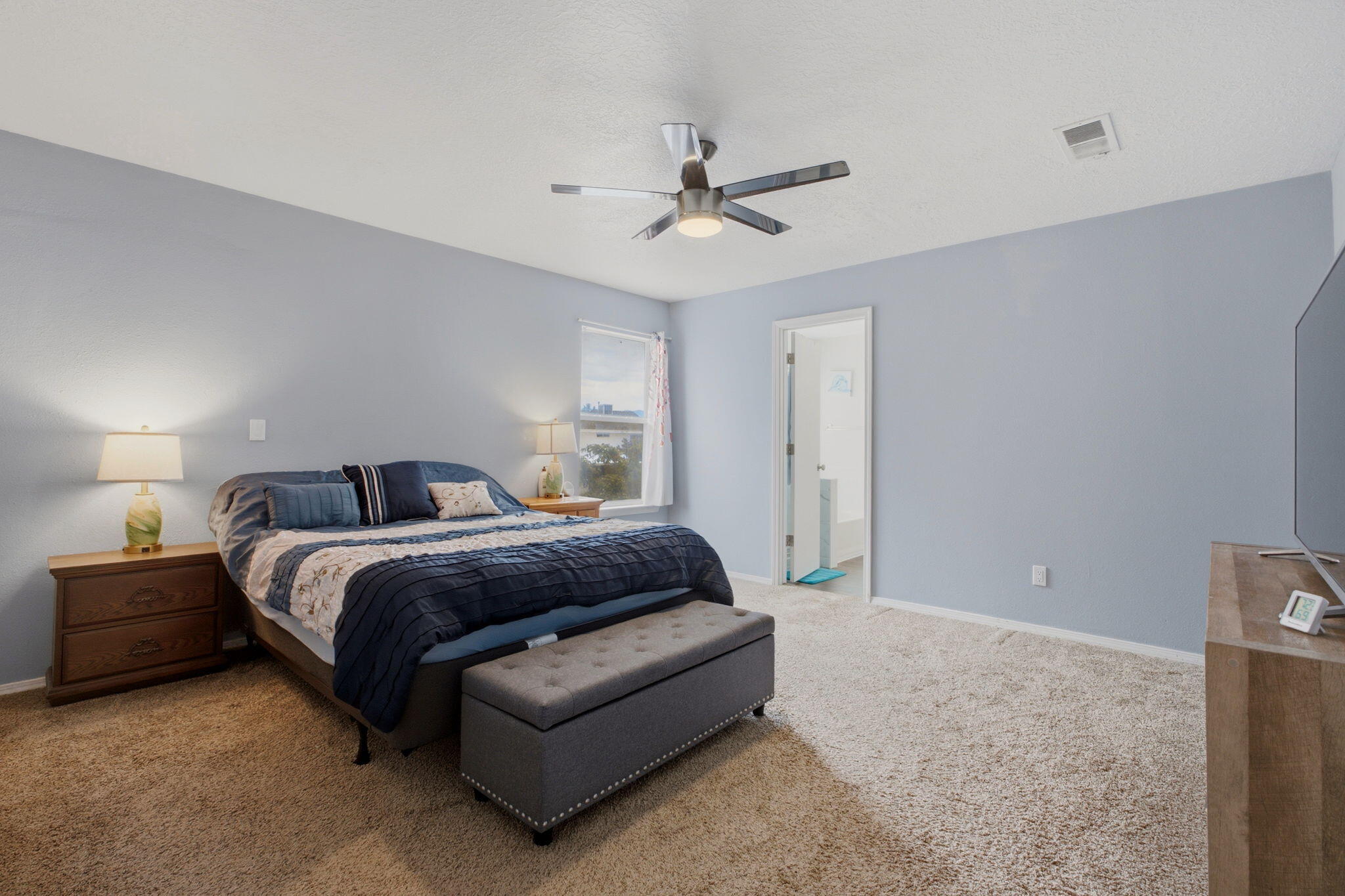 8 Apache Plume Road