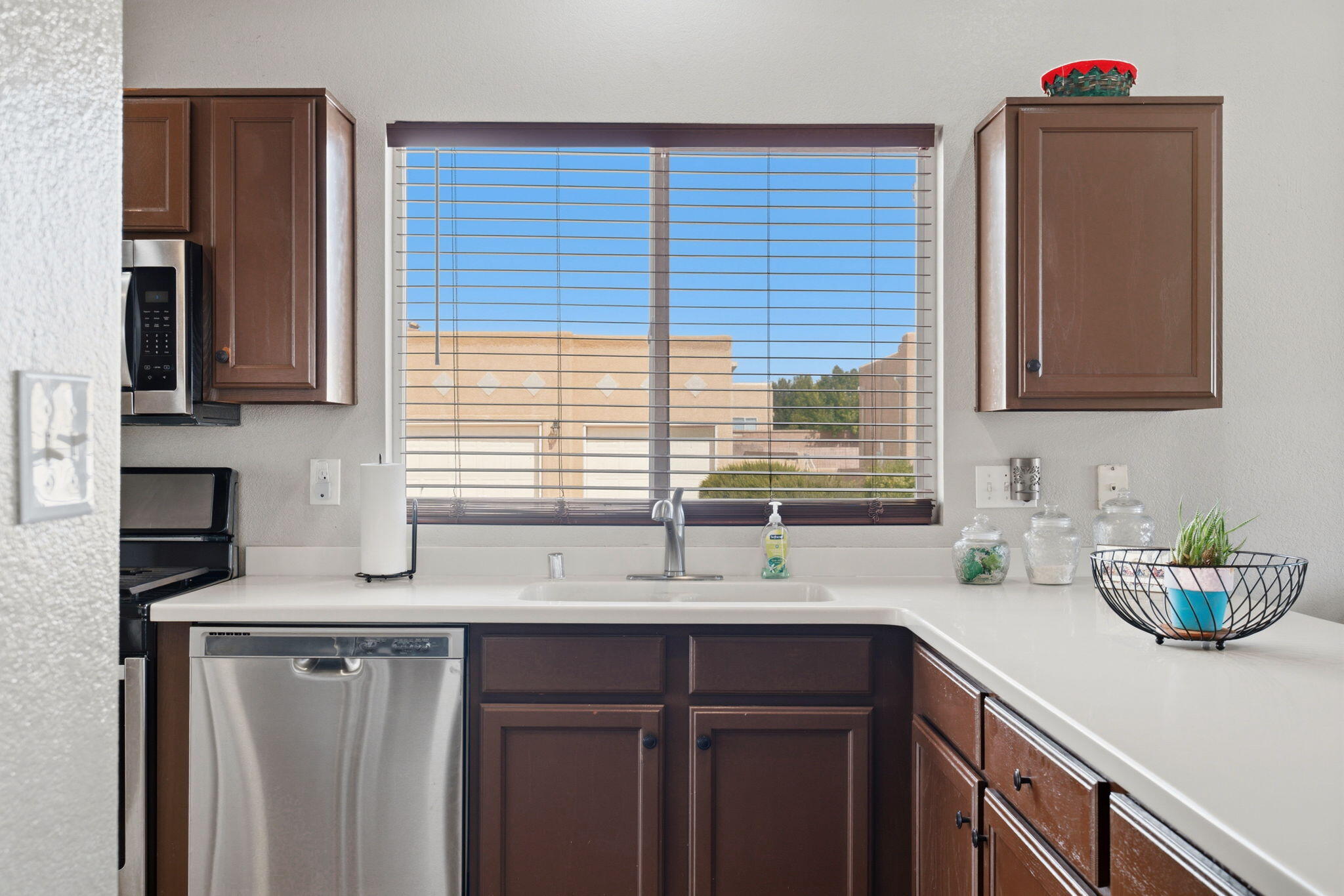 3312 Rio Linda Drive SW