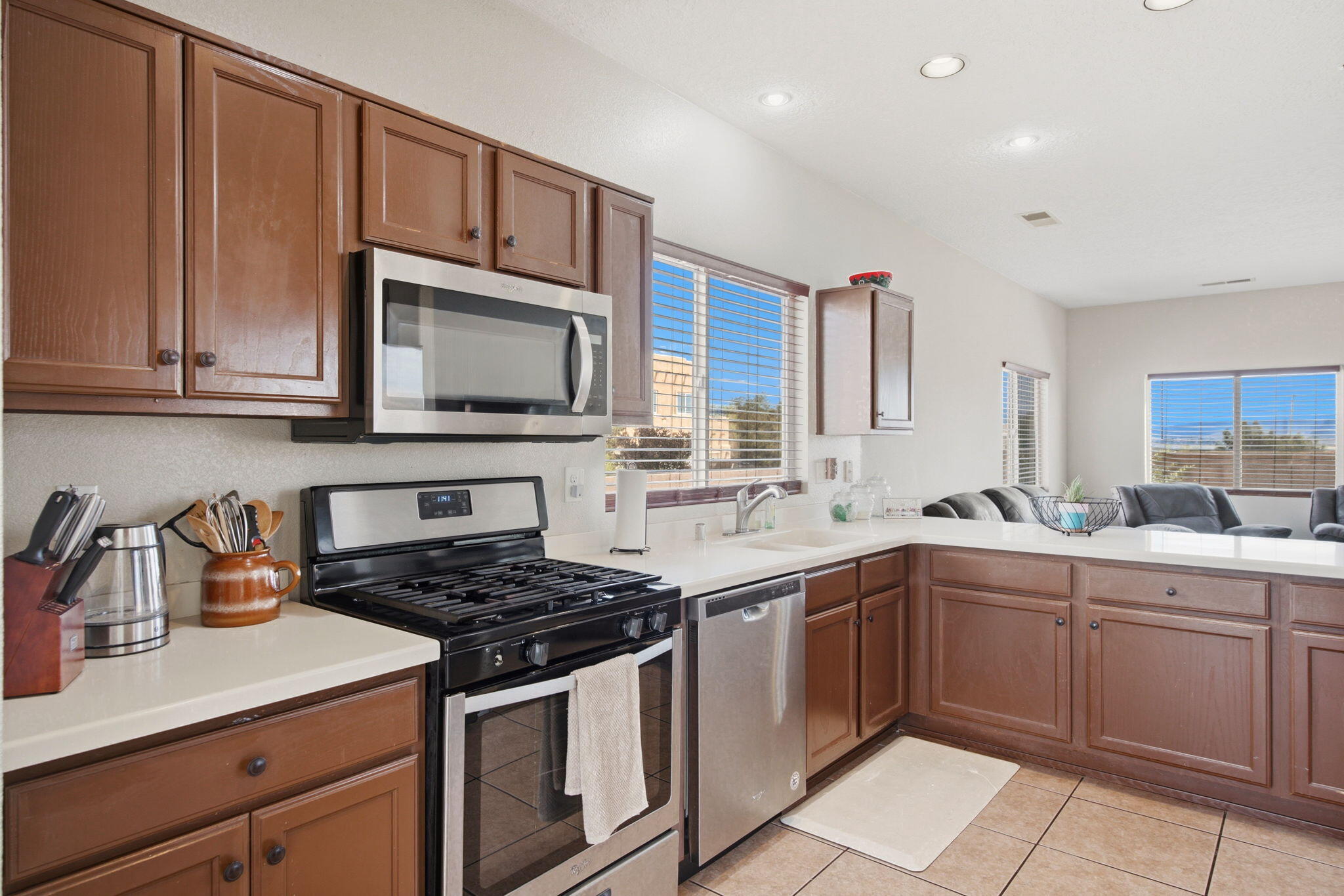 3312 Rio Linda Drive SW