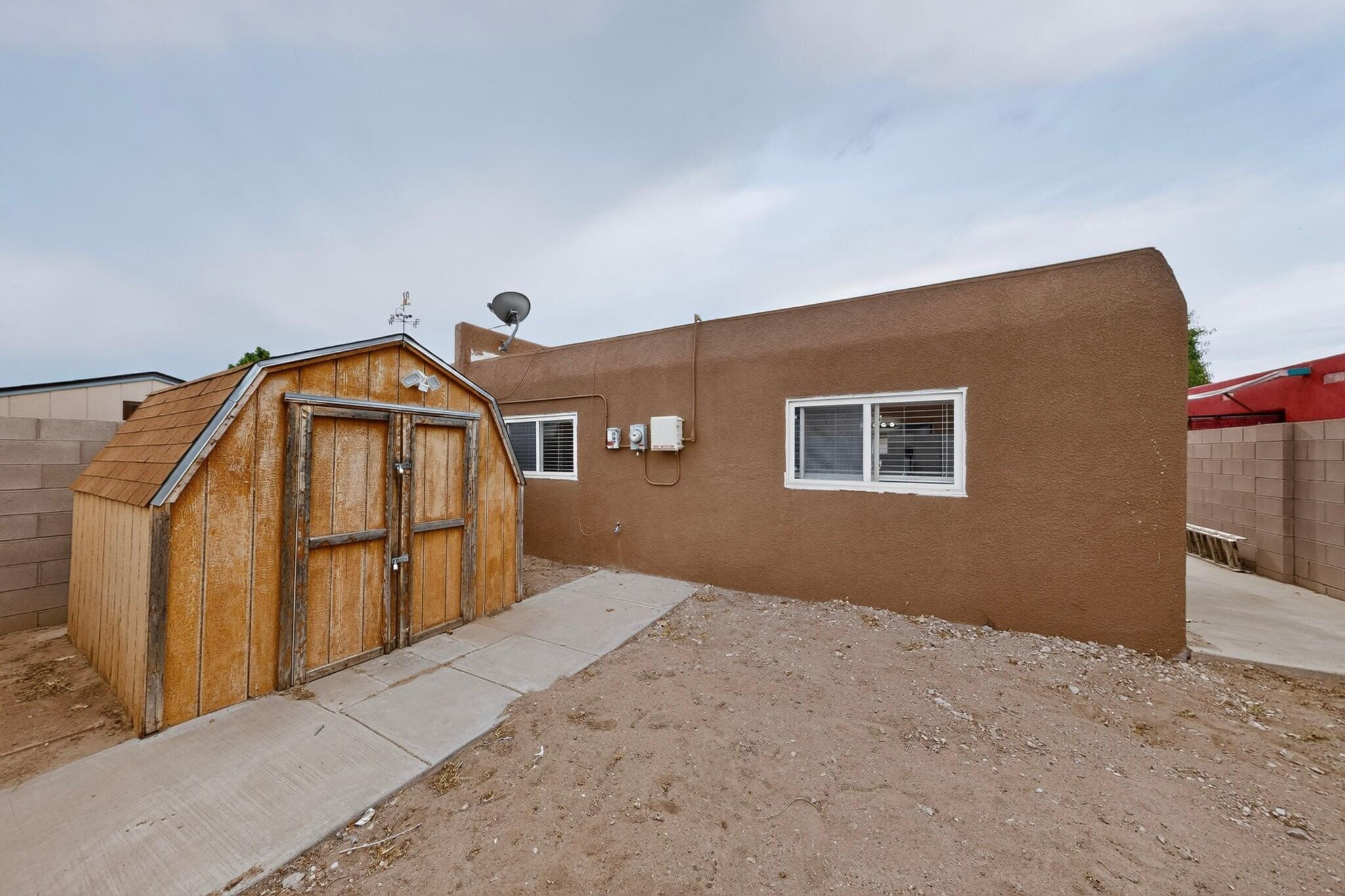 3412 Abbey Court NW