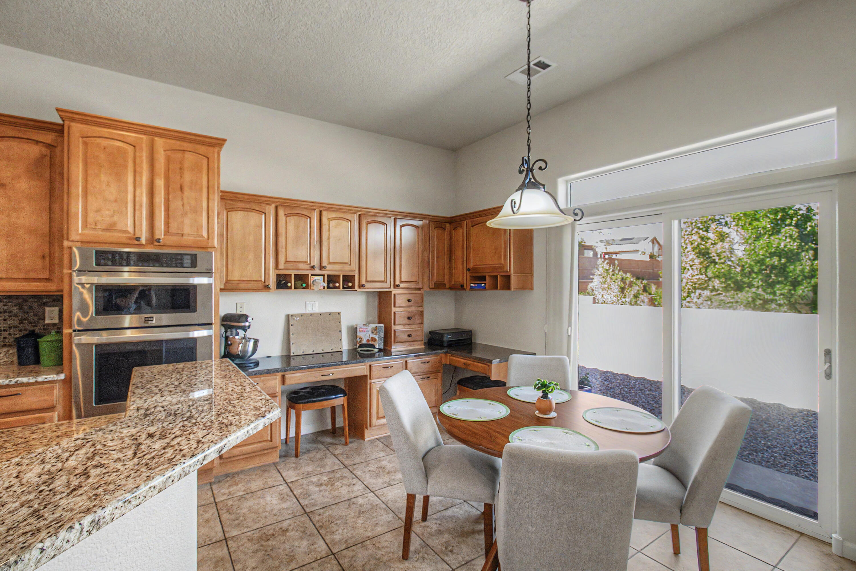 3815 Linda Vista Avenue NE