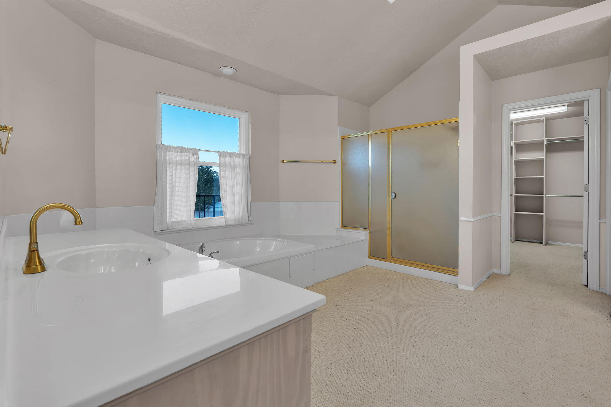 1004 Chiricahua Court SE