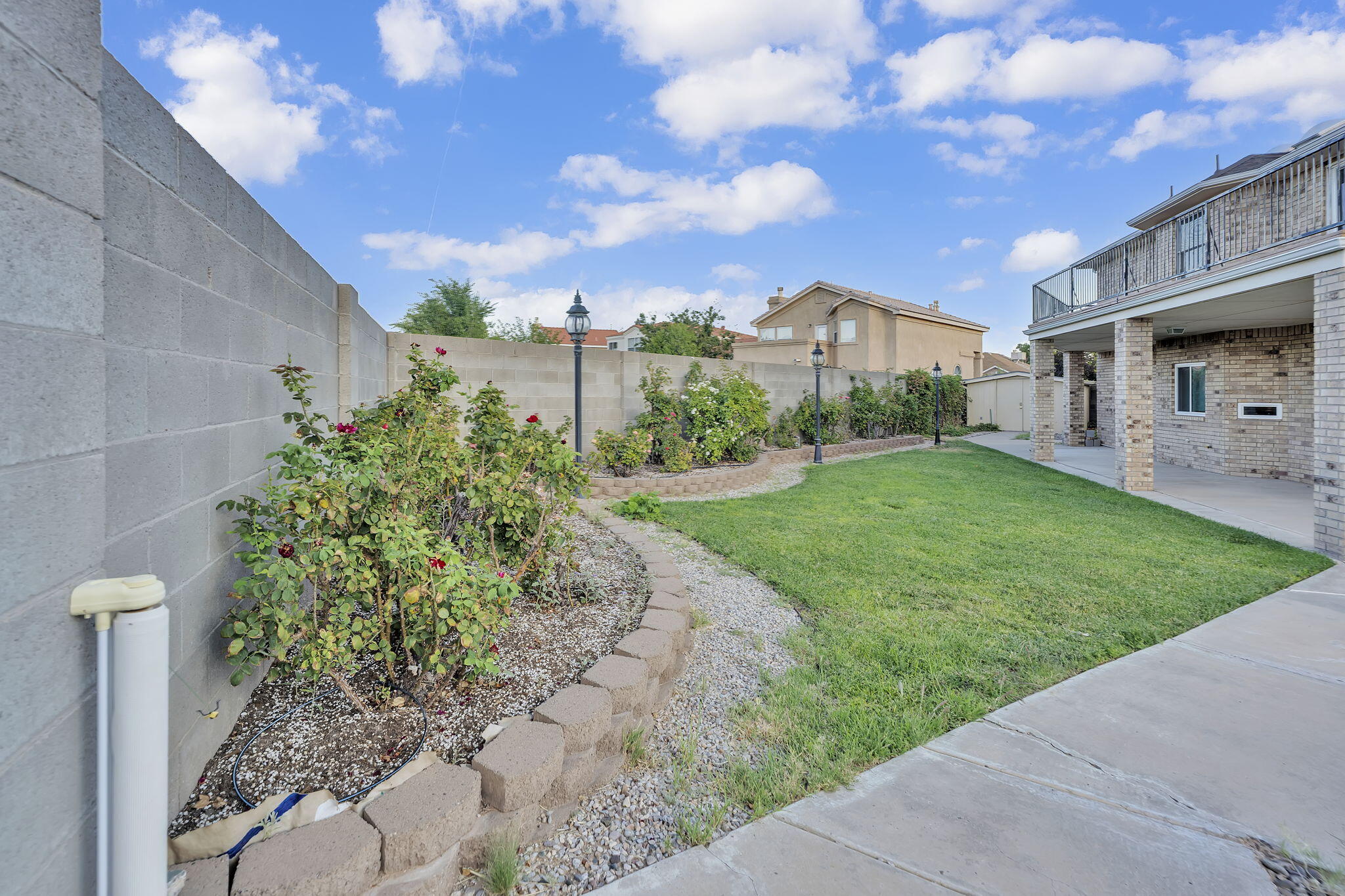 1004 Chiricahua Court SE