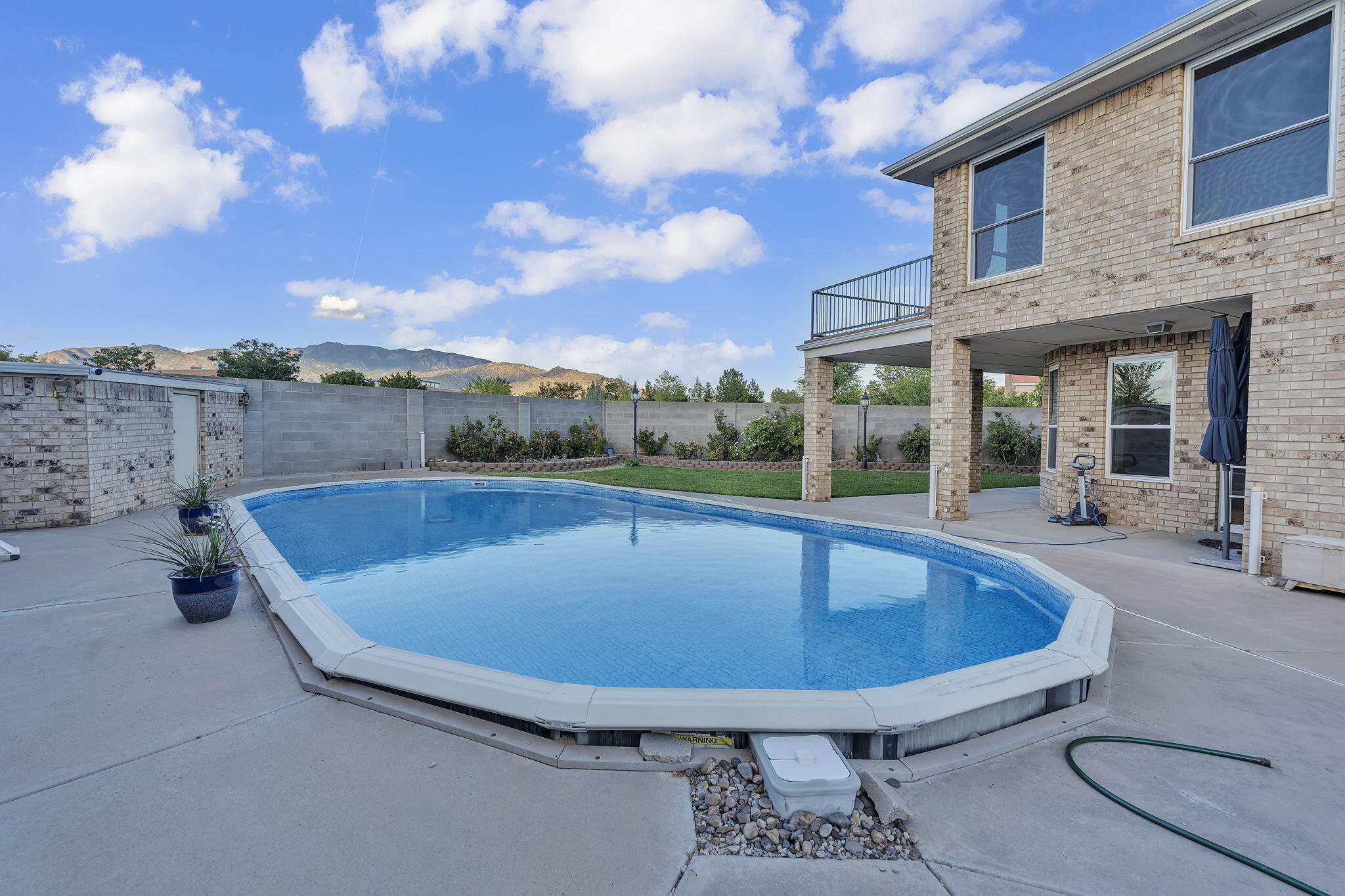 1004 Chiricahua Court SE