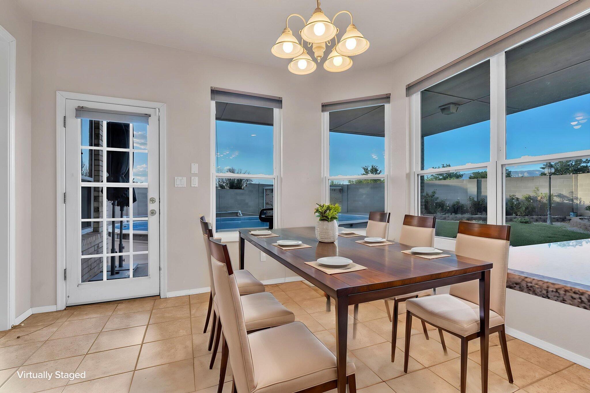 1004 Chiricahua Court SE
