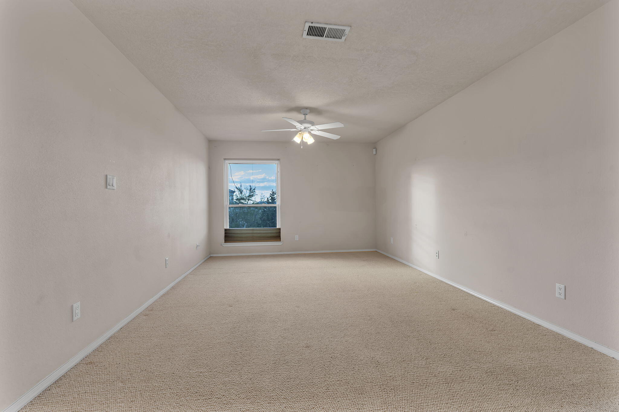 1004 Chiricahua Court SE