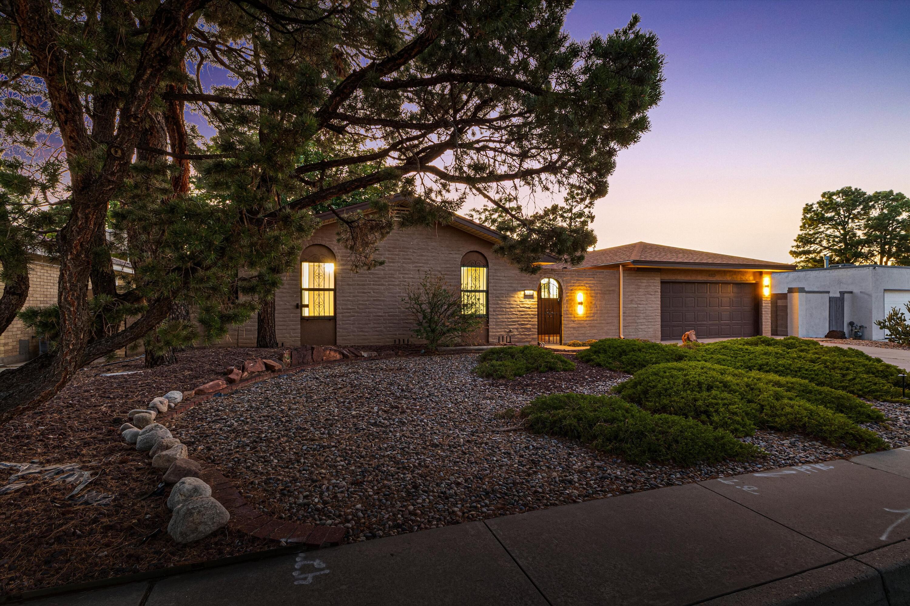 4513 Andrew Drive NE
