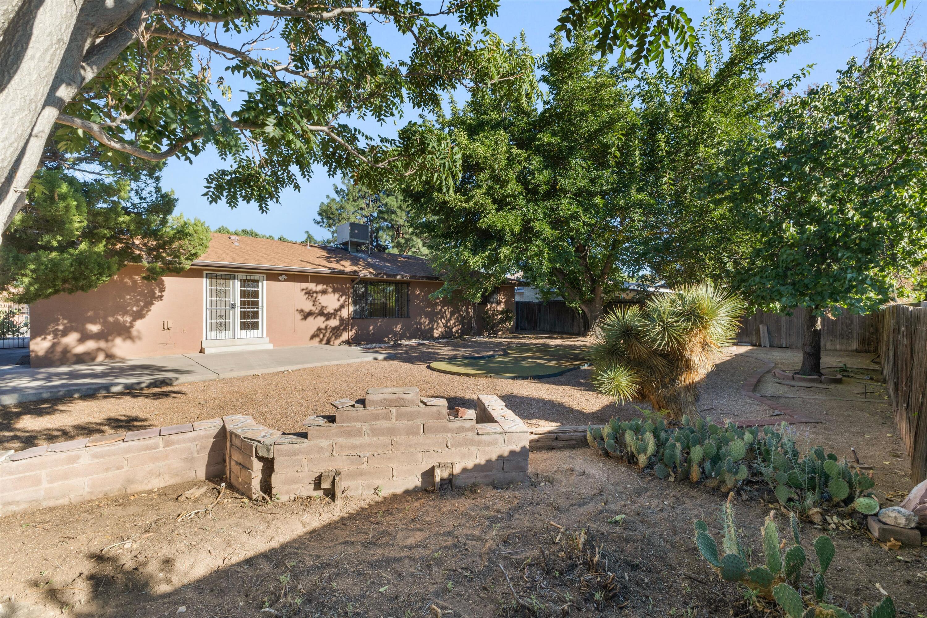 4513 Andrew Drive NE