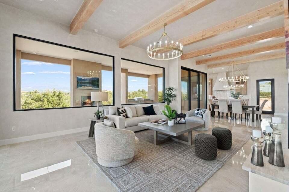 9 Tamarisk Trail