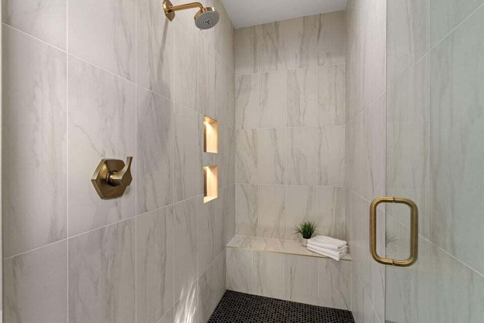 9 Tamarisk Trail