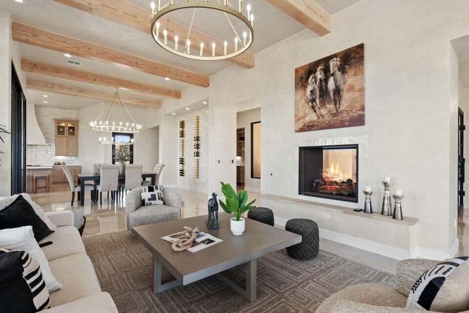 9 Tamarisk Trail