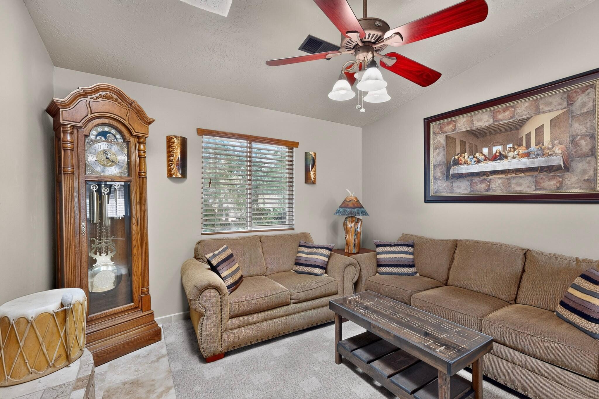 1502 La Vega Drive SW