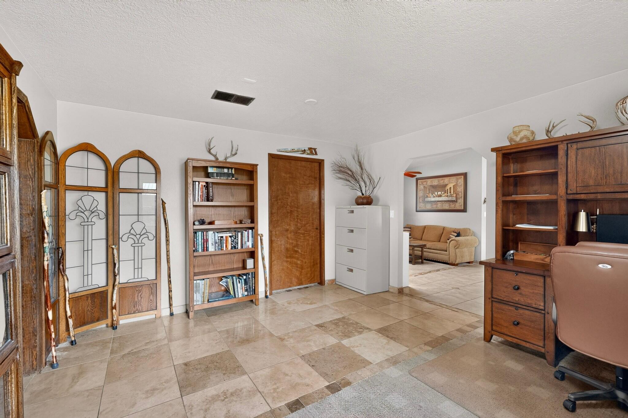 1502 La Vega Drive SW