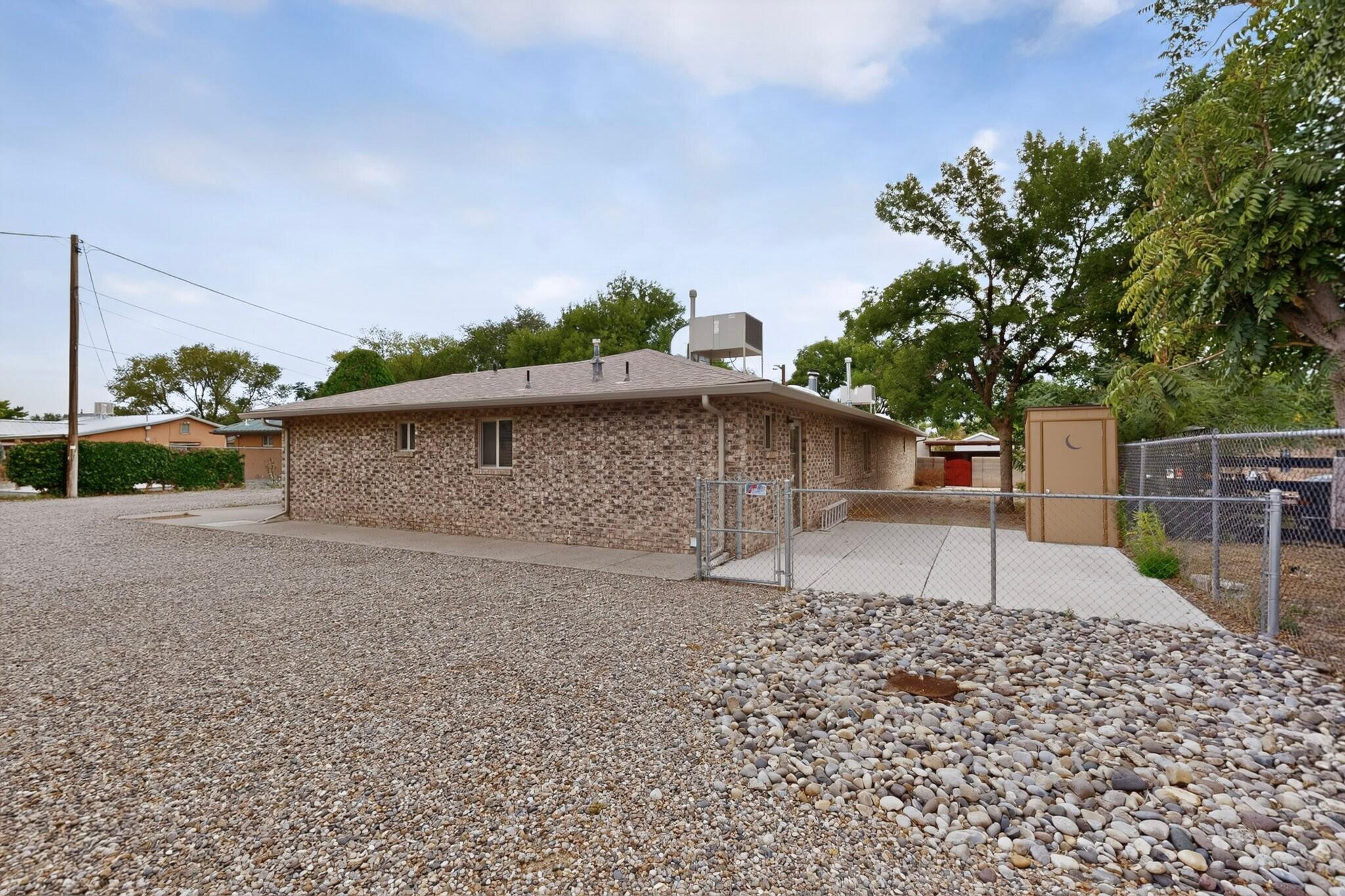 1502 La Vega Drive SW