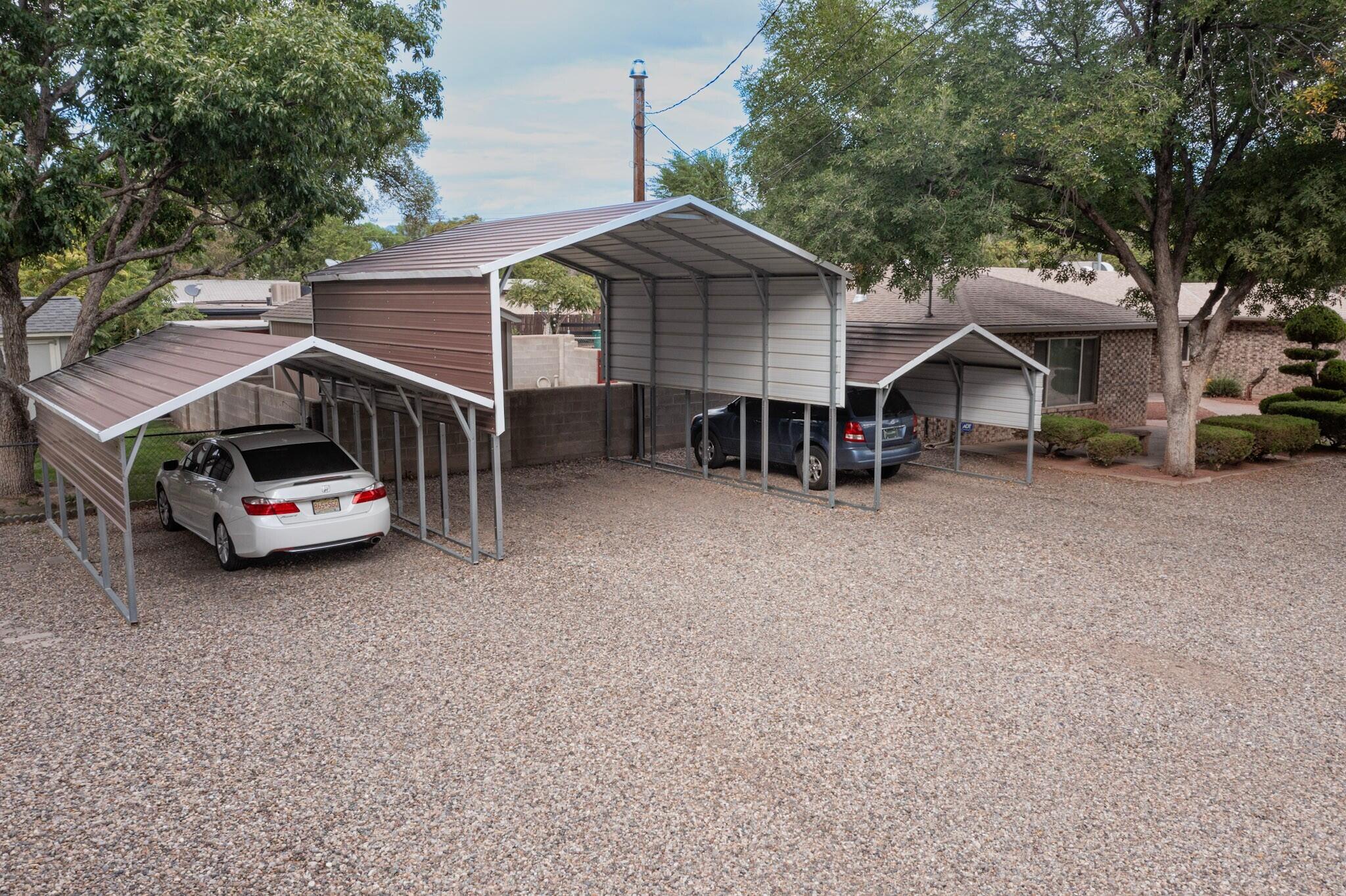 1502 La Vega Drive SW