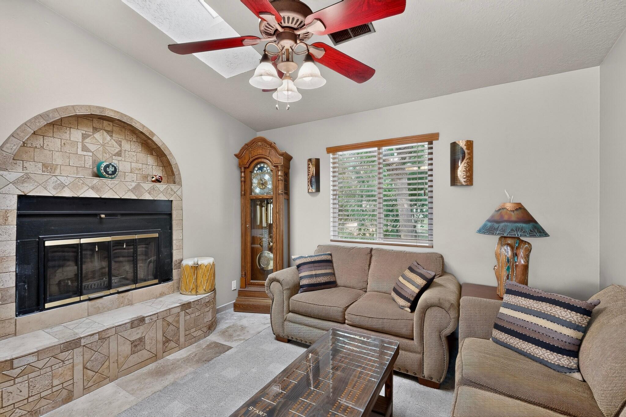 1502 La Vega Drive SW