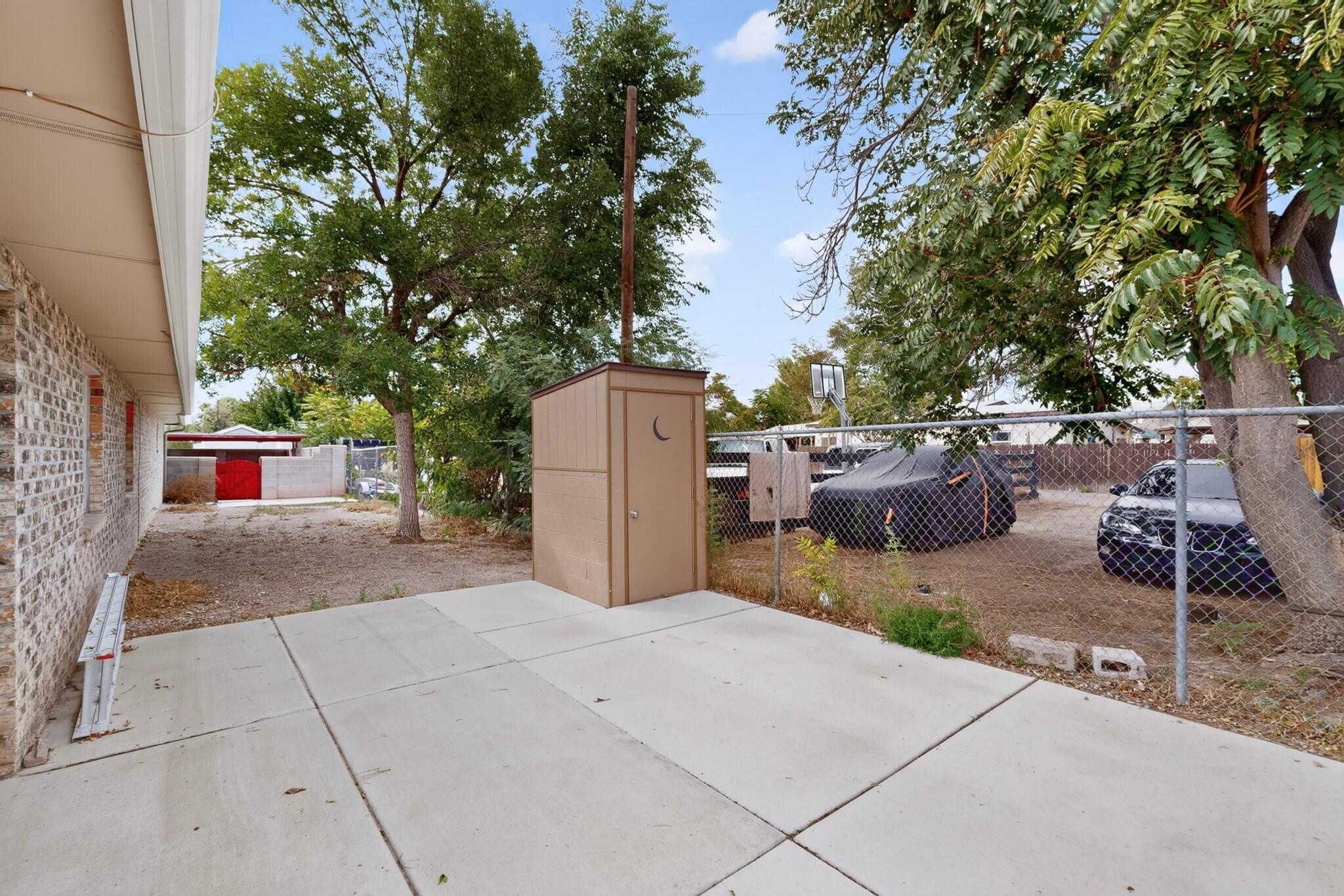 1502 La Vega Drive SW
