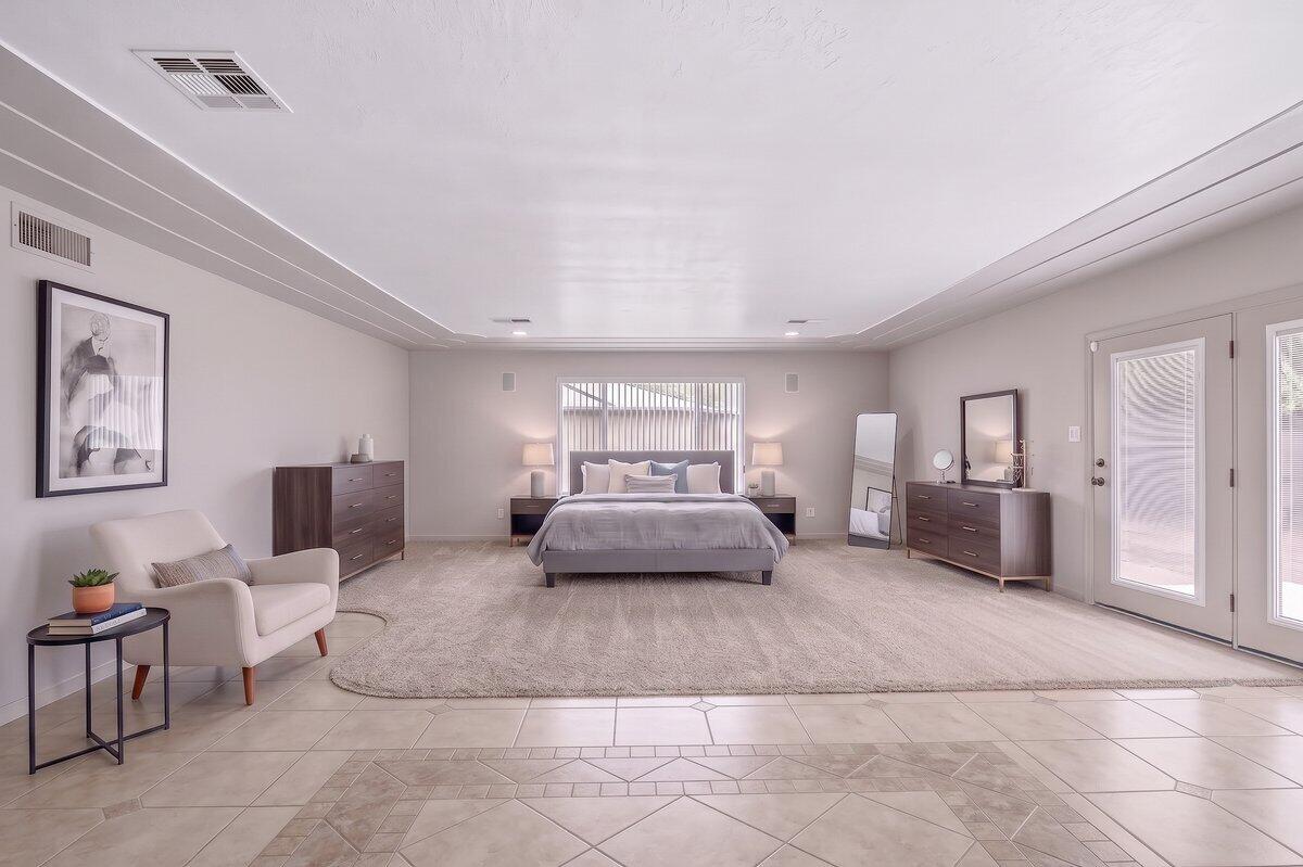 1502 La Vega Drive SW