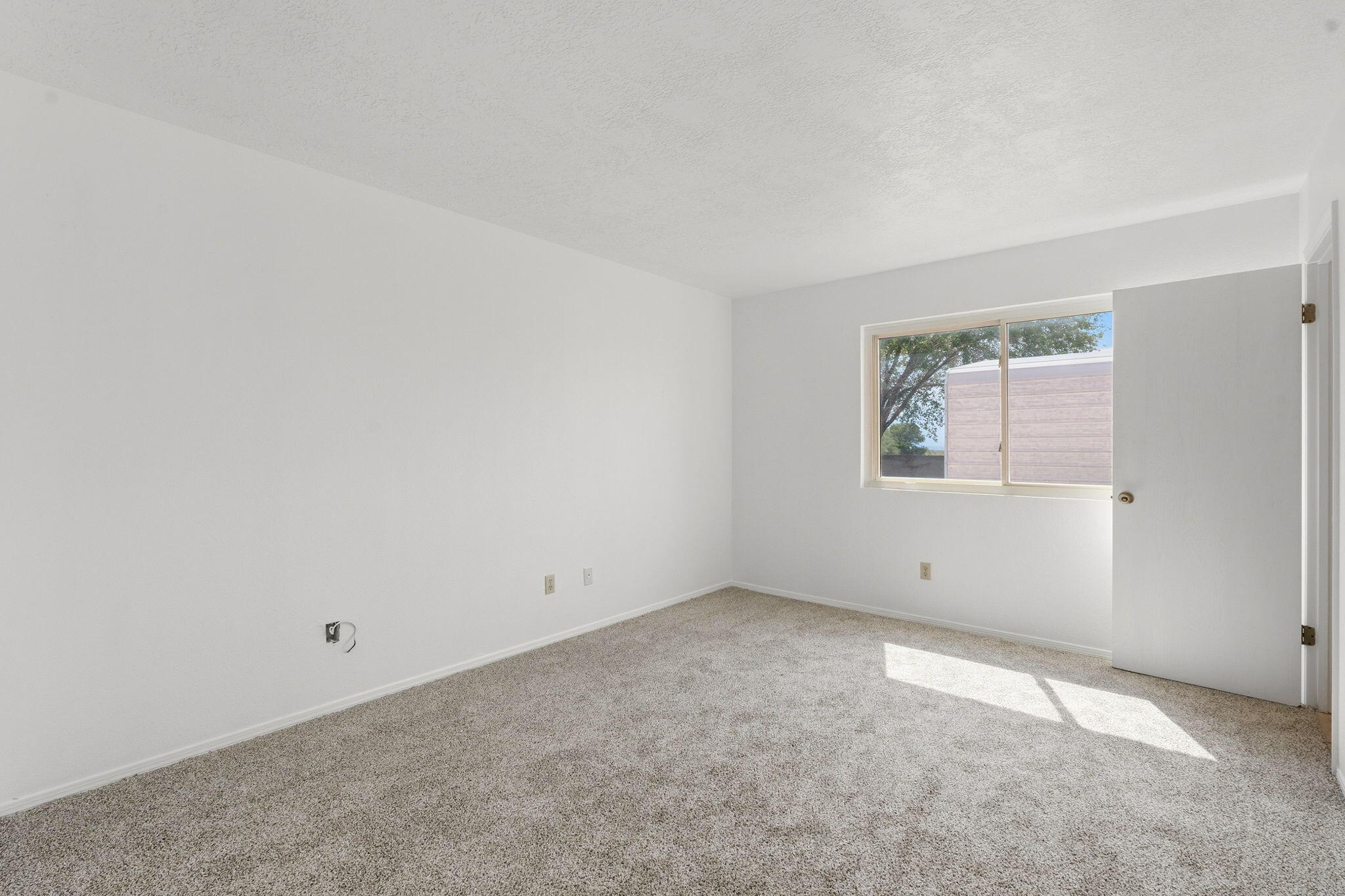 295 Quixote Drive SE