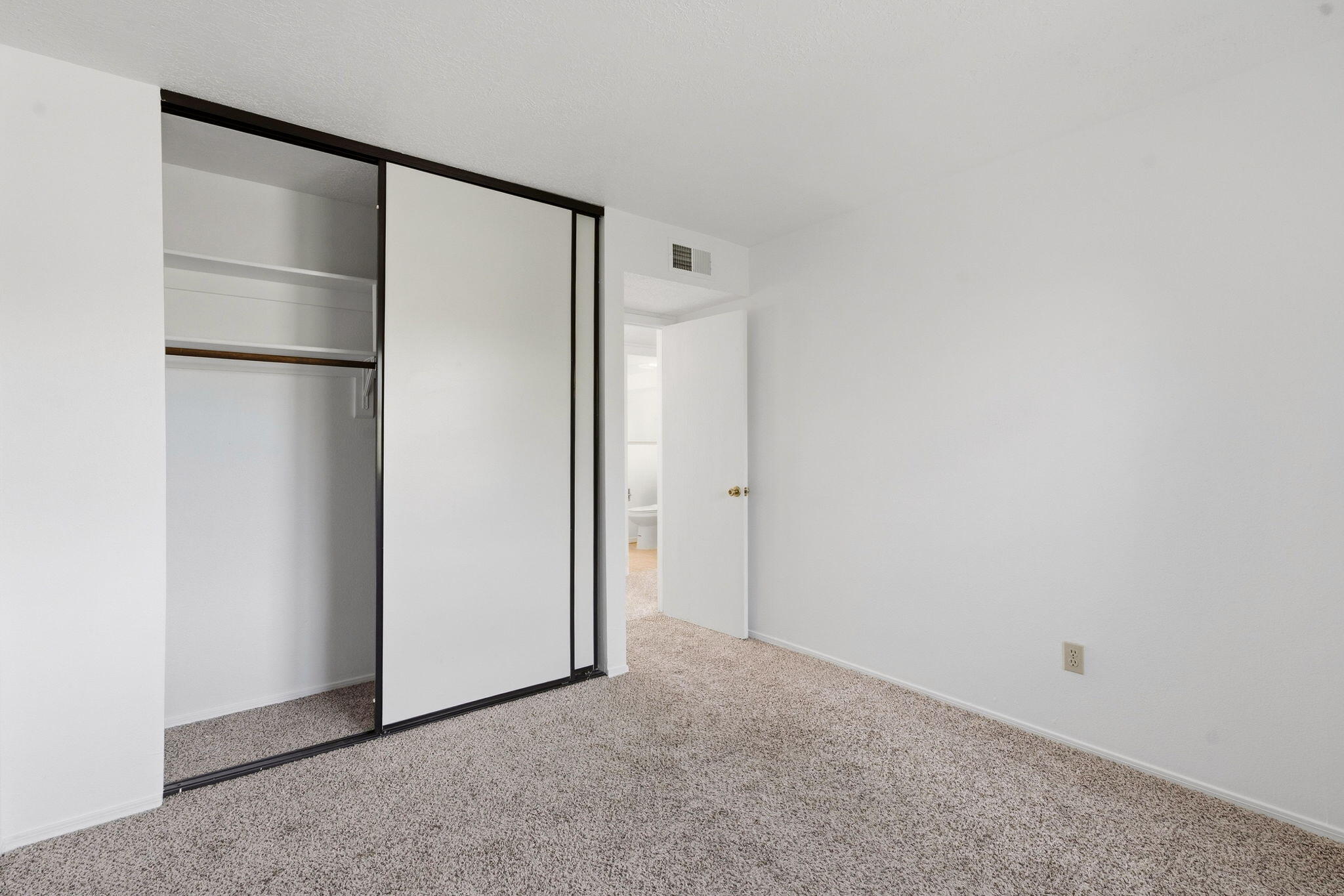 295 Quixote Drive SE