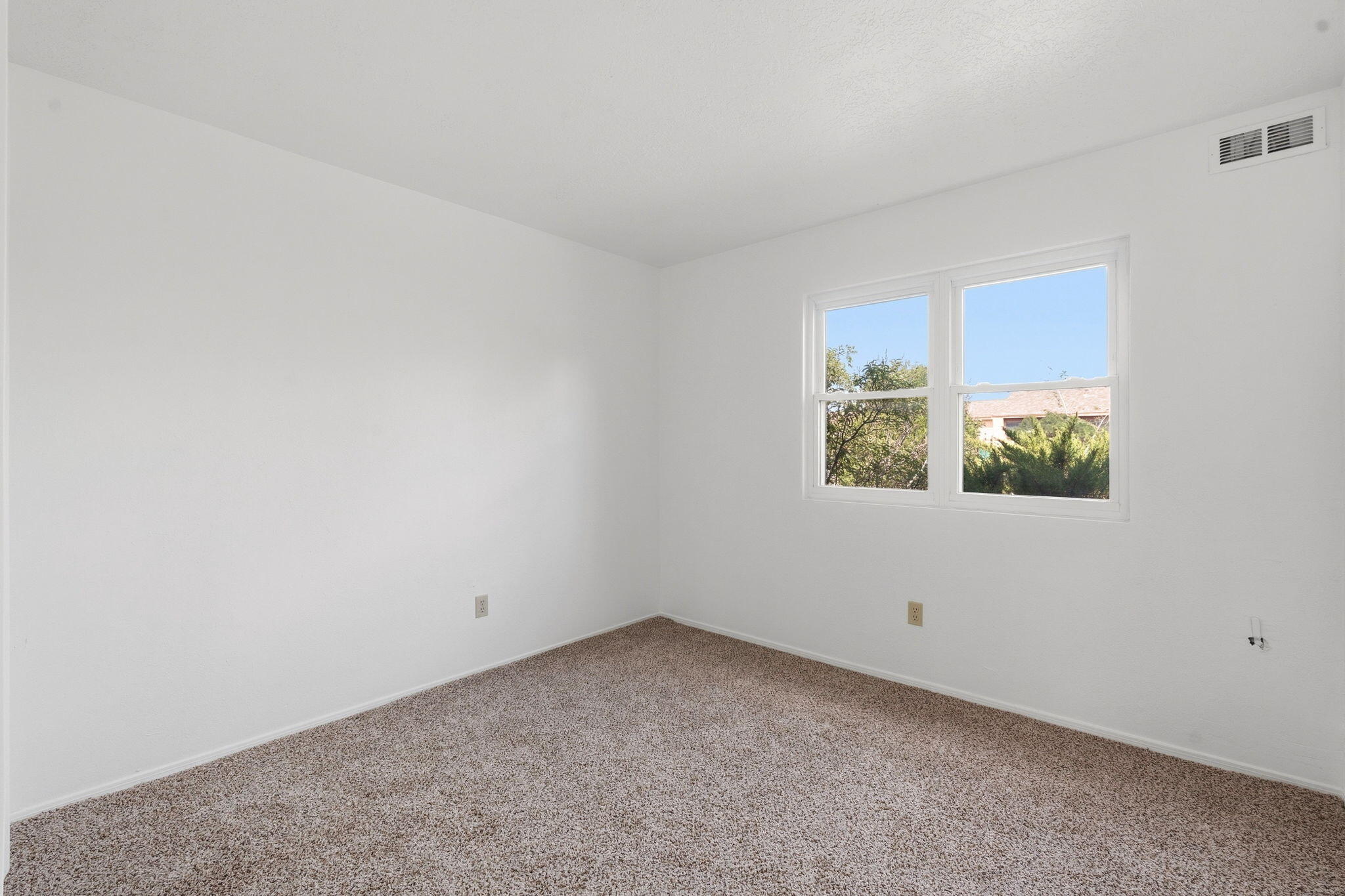 295 Quixote Drive SE