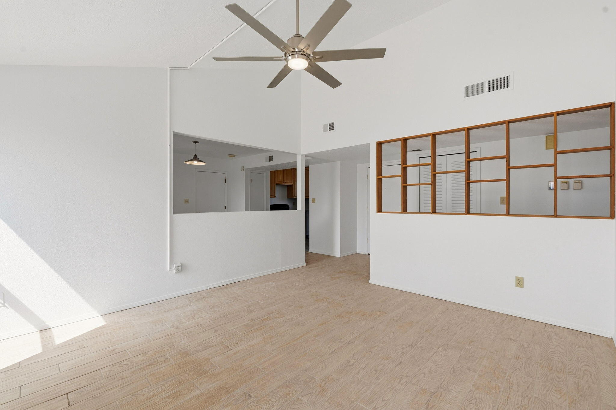 295 Quixote Drive SE