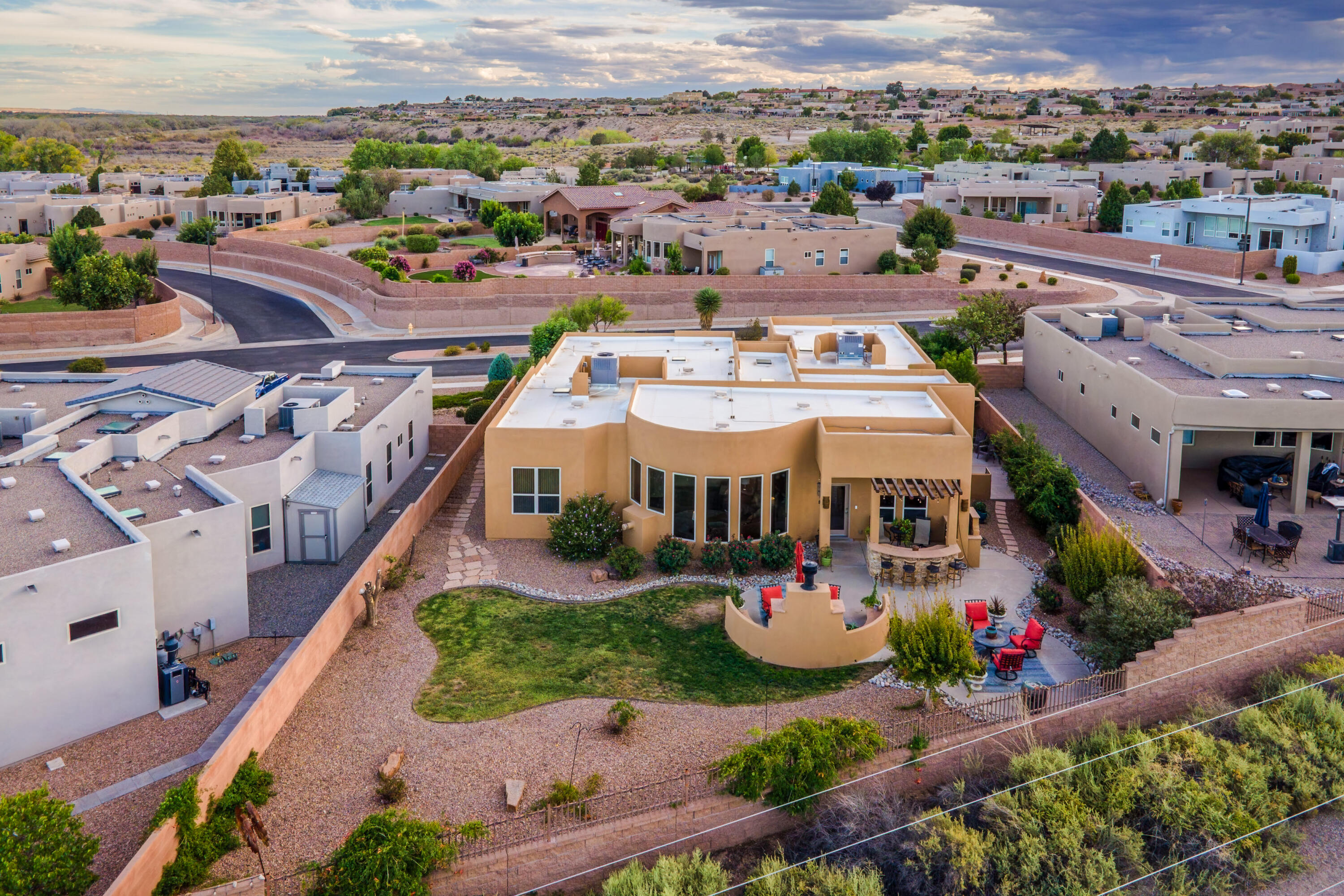 4919 Valle Rio Trail NW