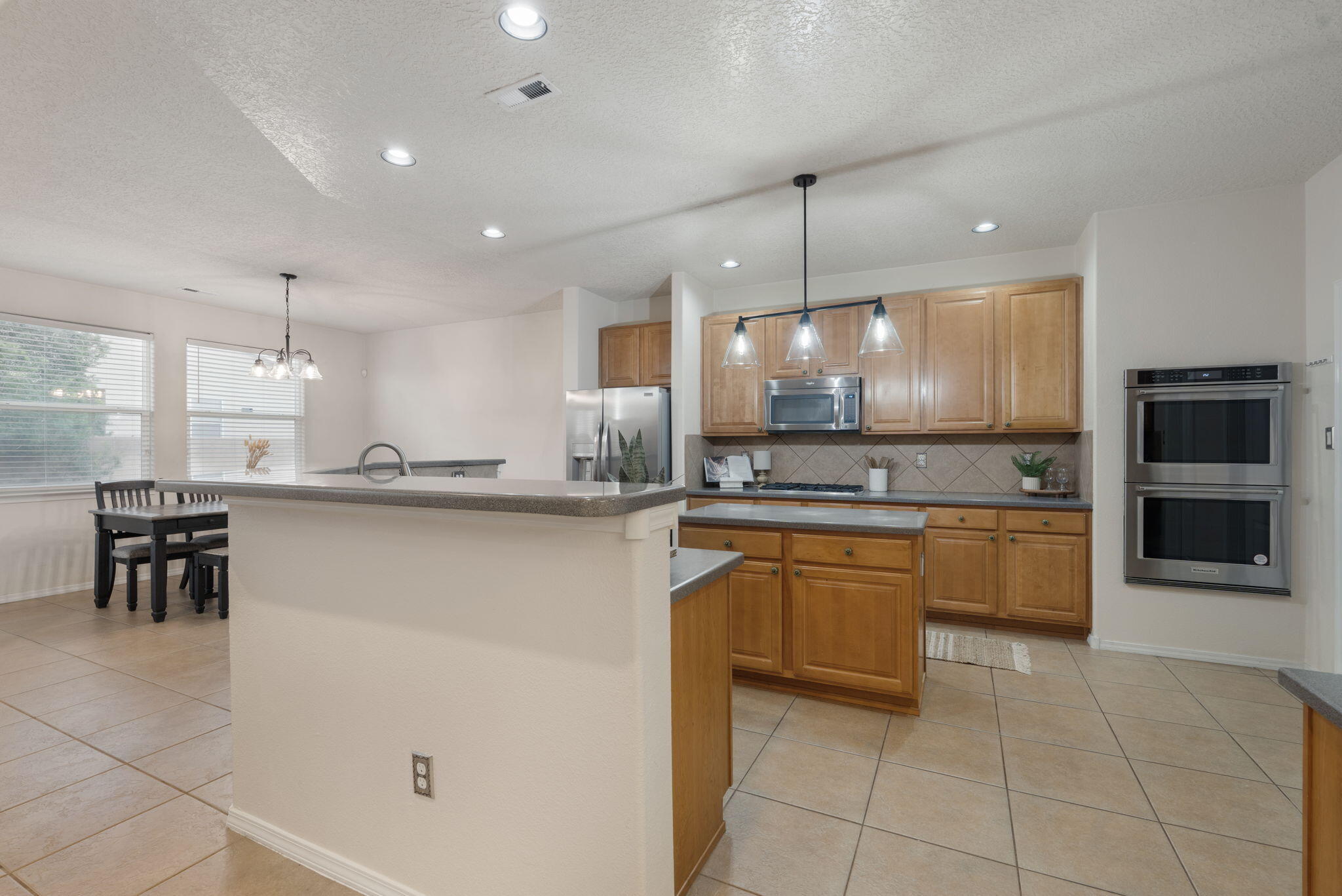 1909 Caramesa Court SE