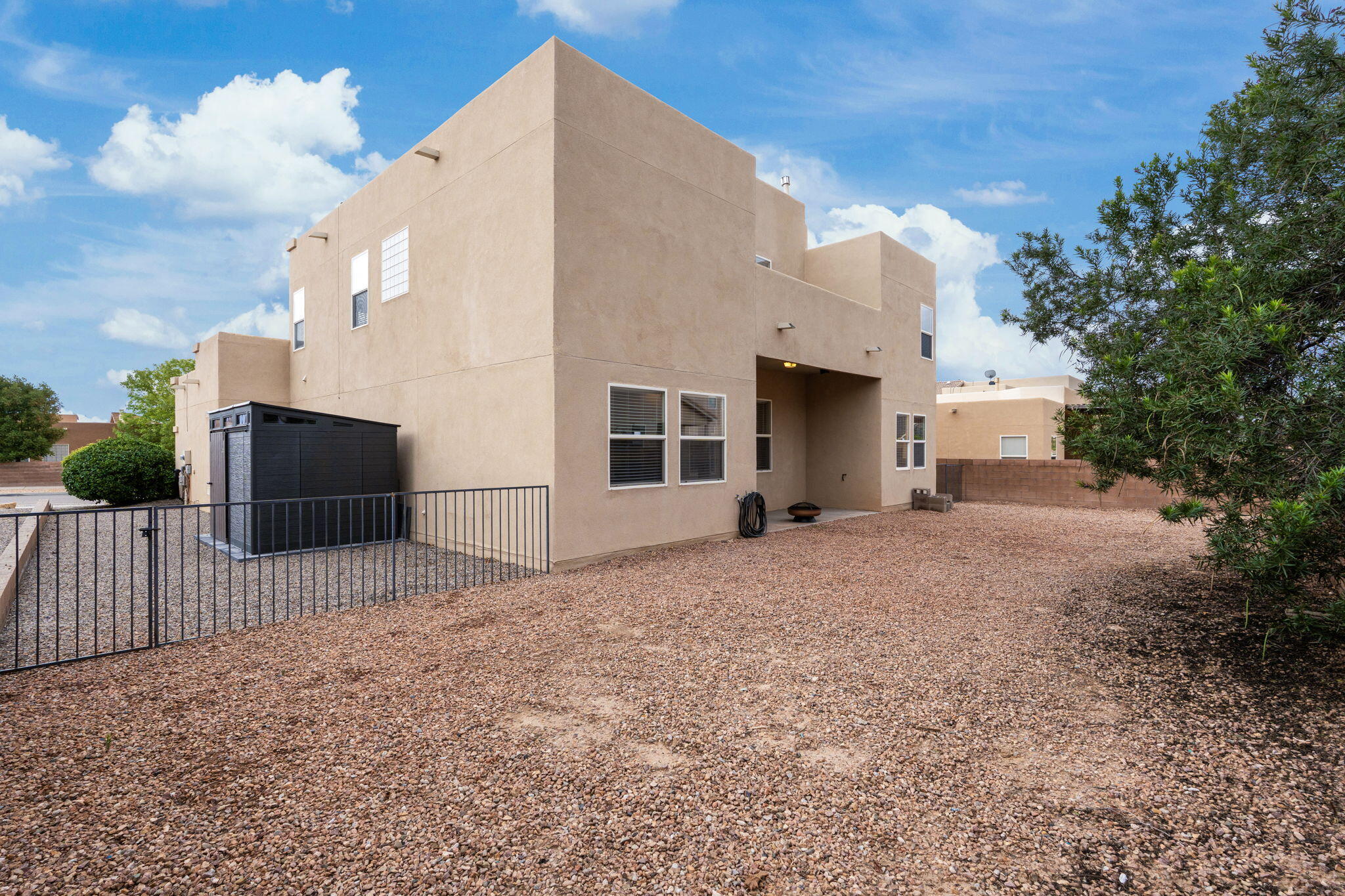 1909 Caramesa Court SE