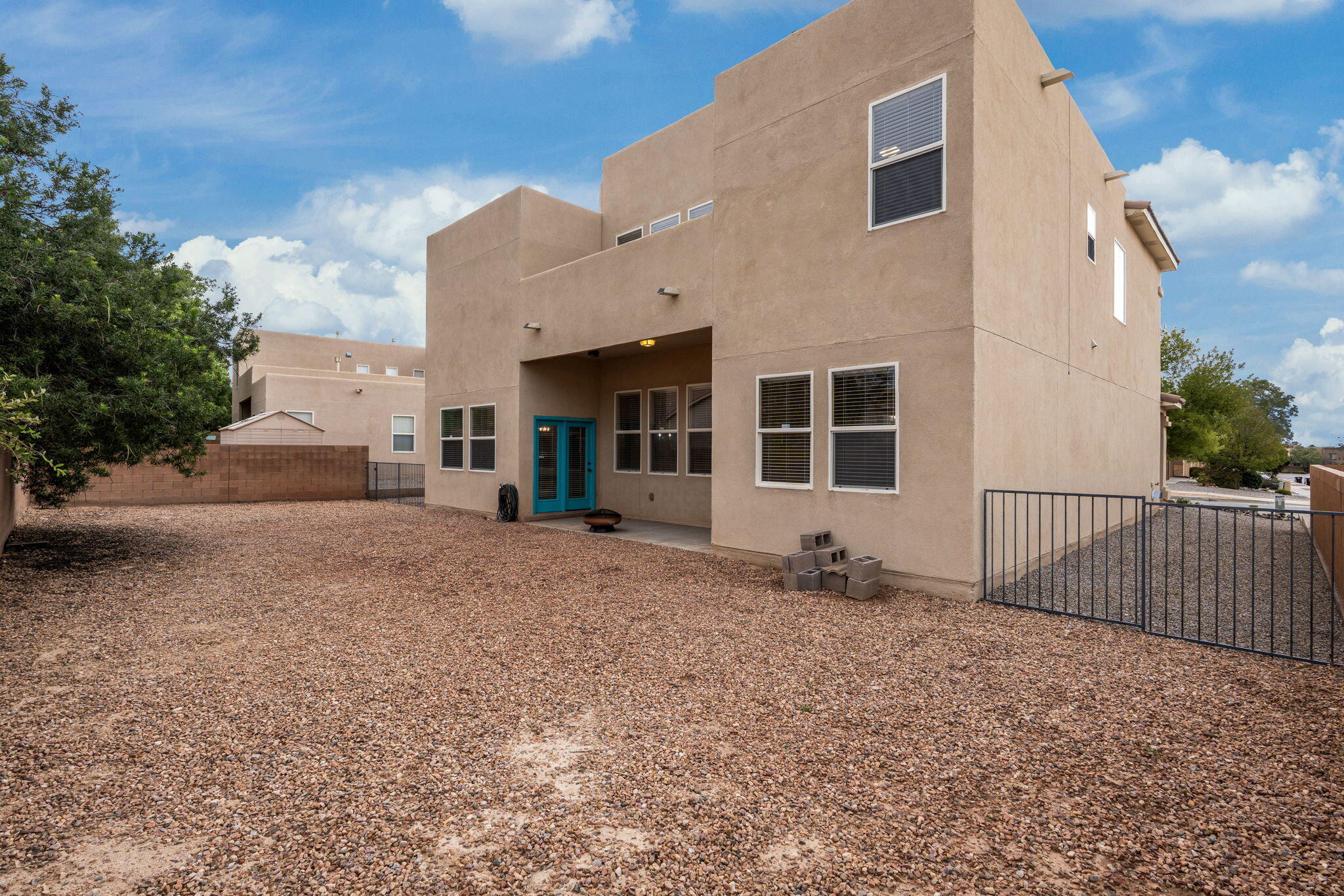 1909 Caramesa Court SE