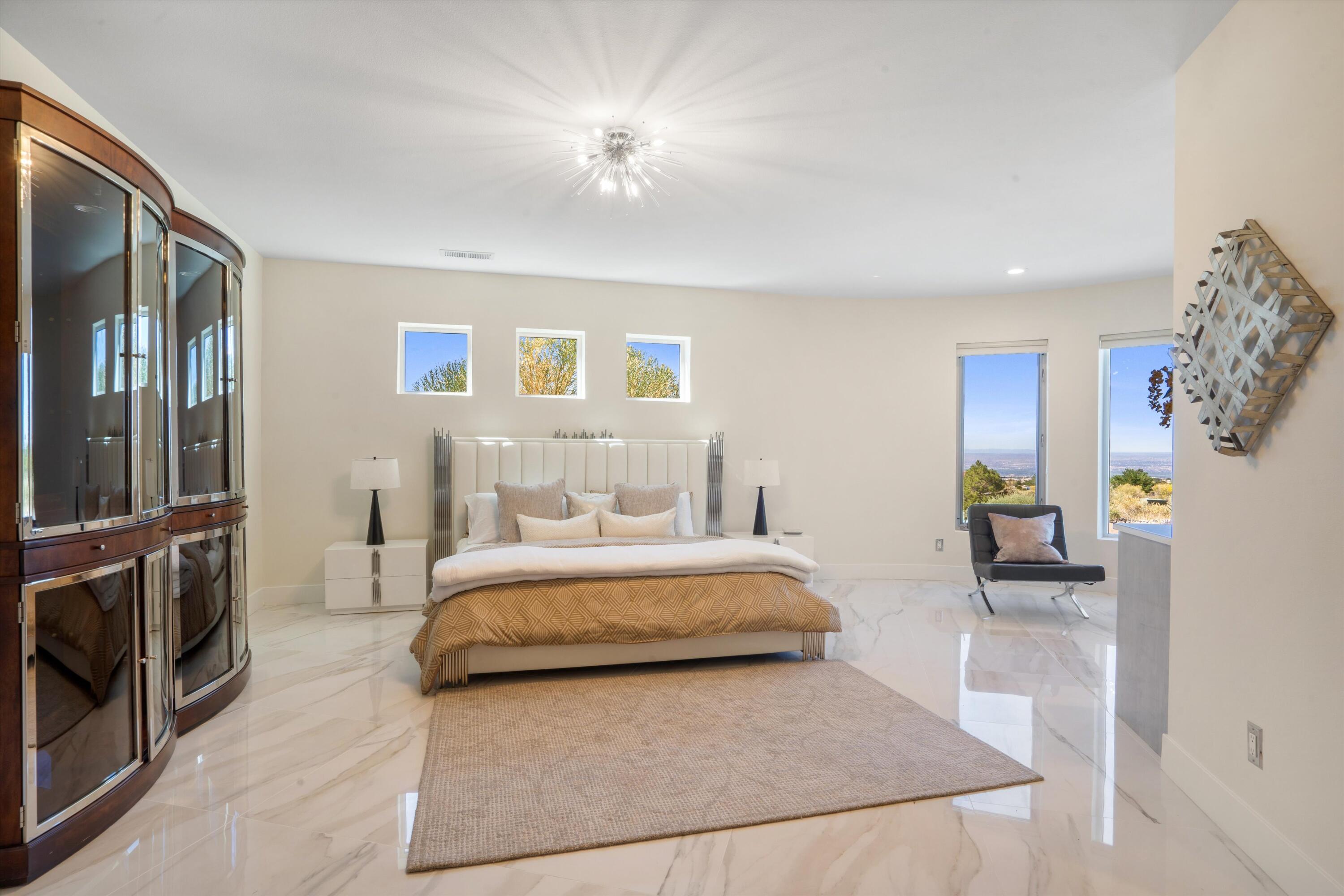 13632 Canada Del Oso Place NE