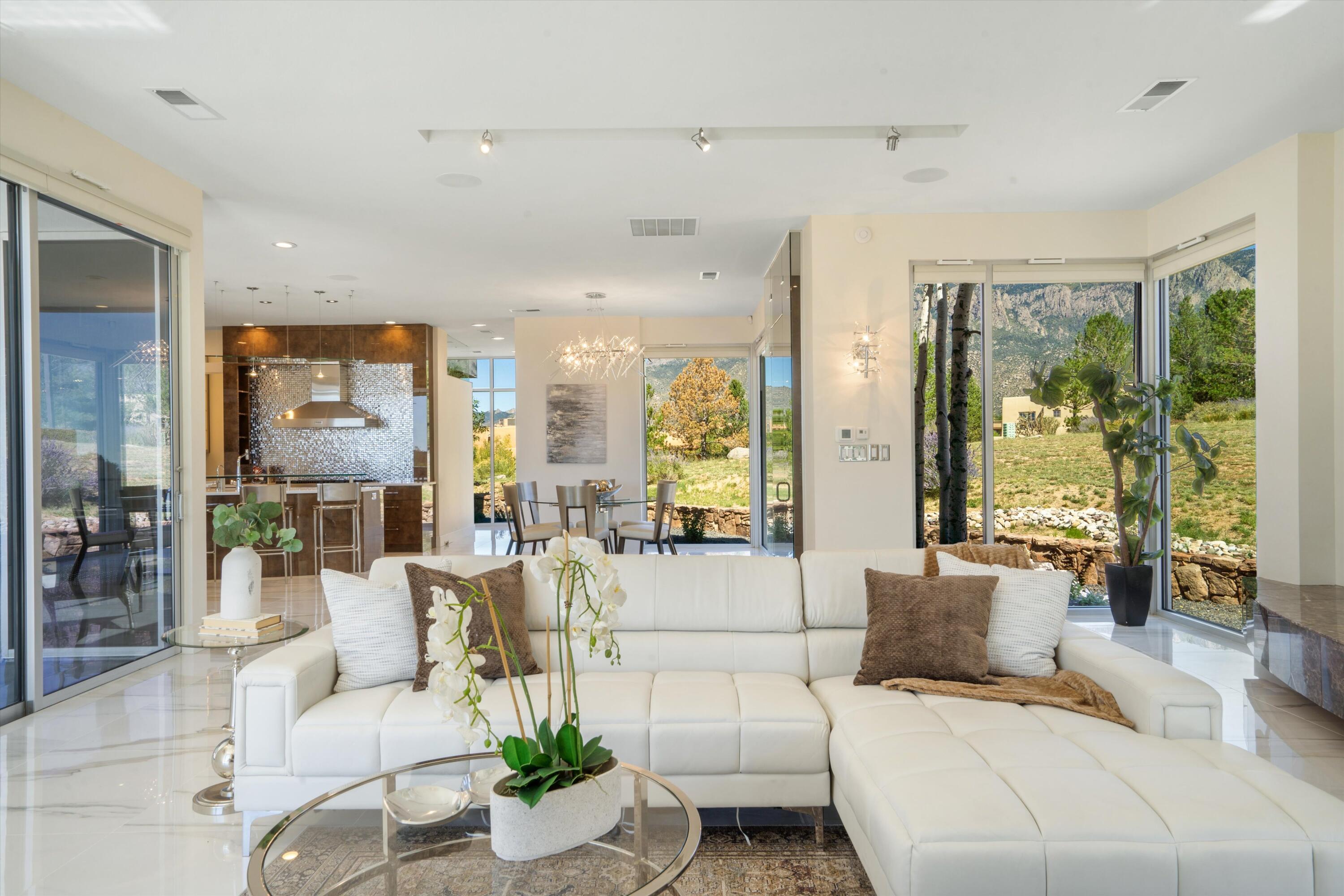 13632 Canada Del Oso Place NE